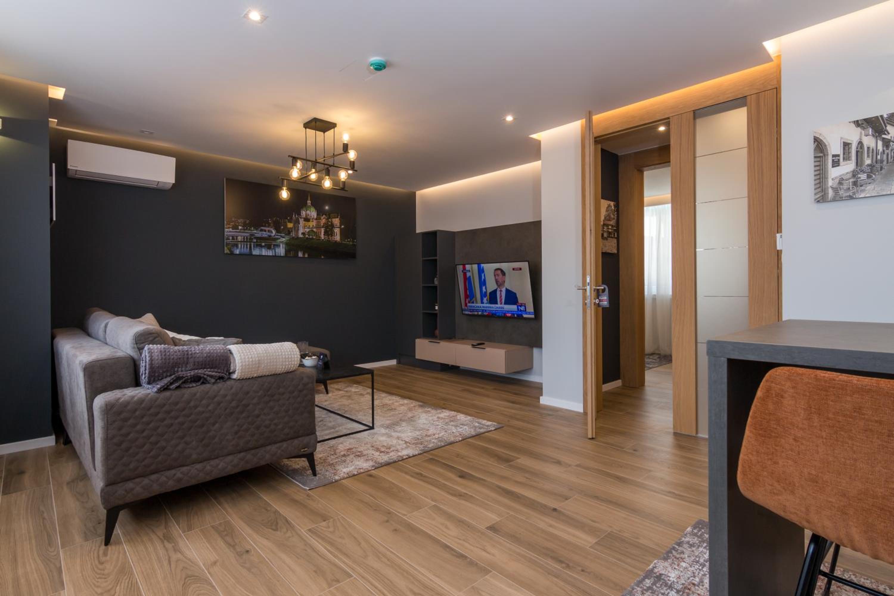 Mayisa Apartments