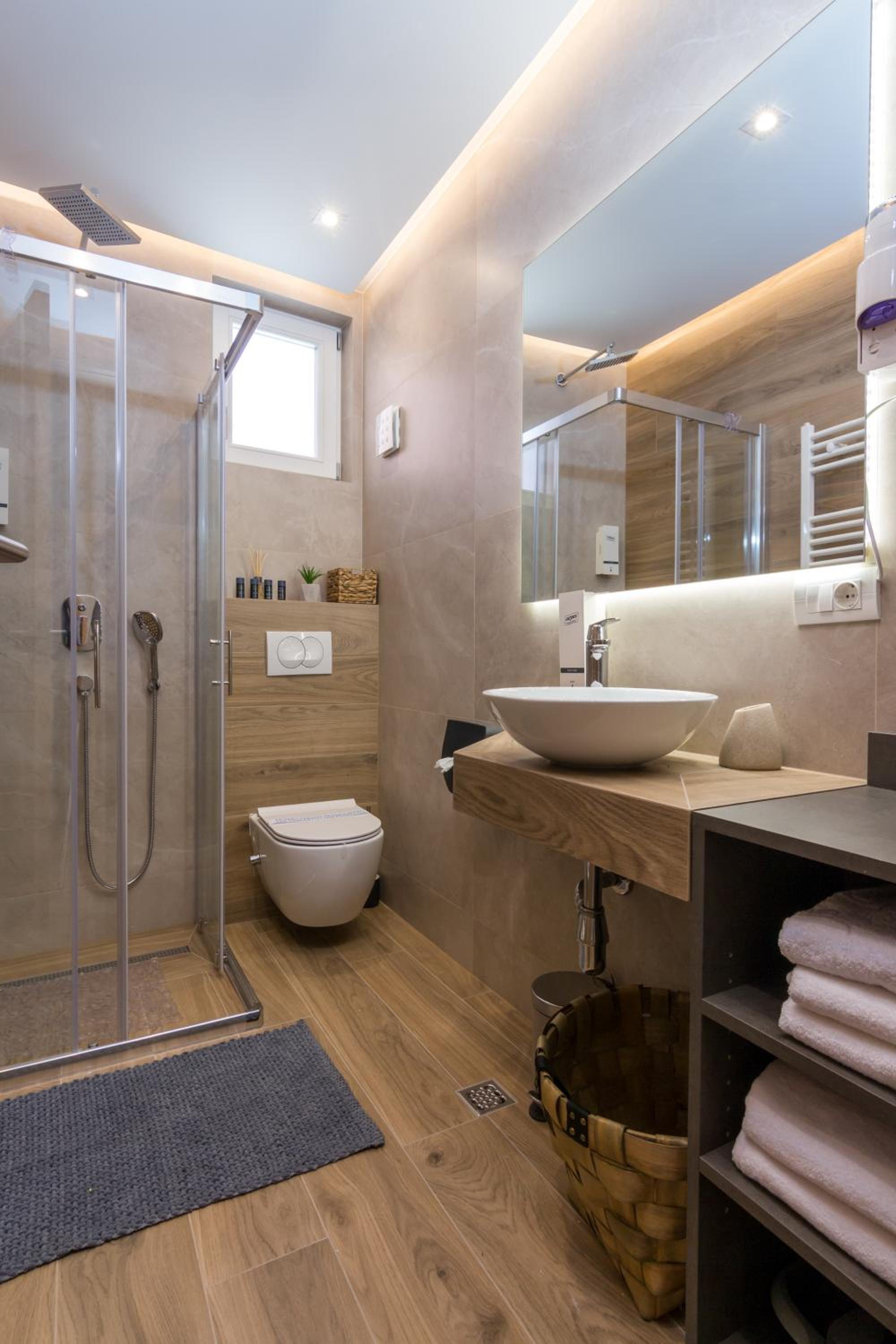 Mayisa Apartments