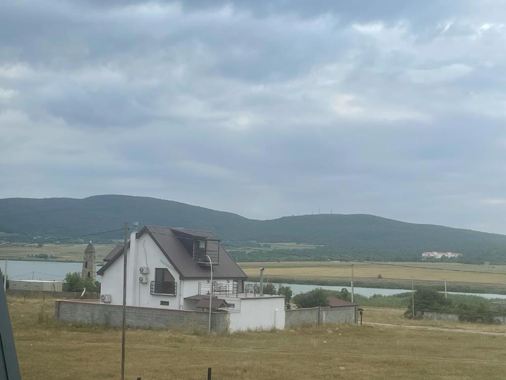 Photo 38