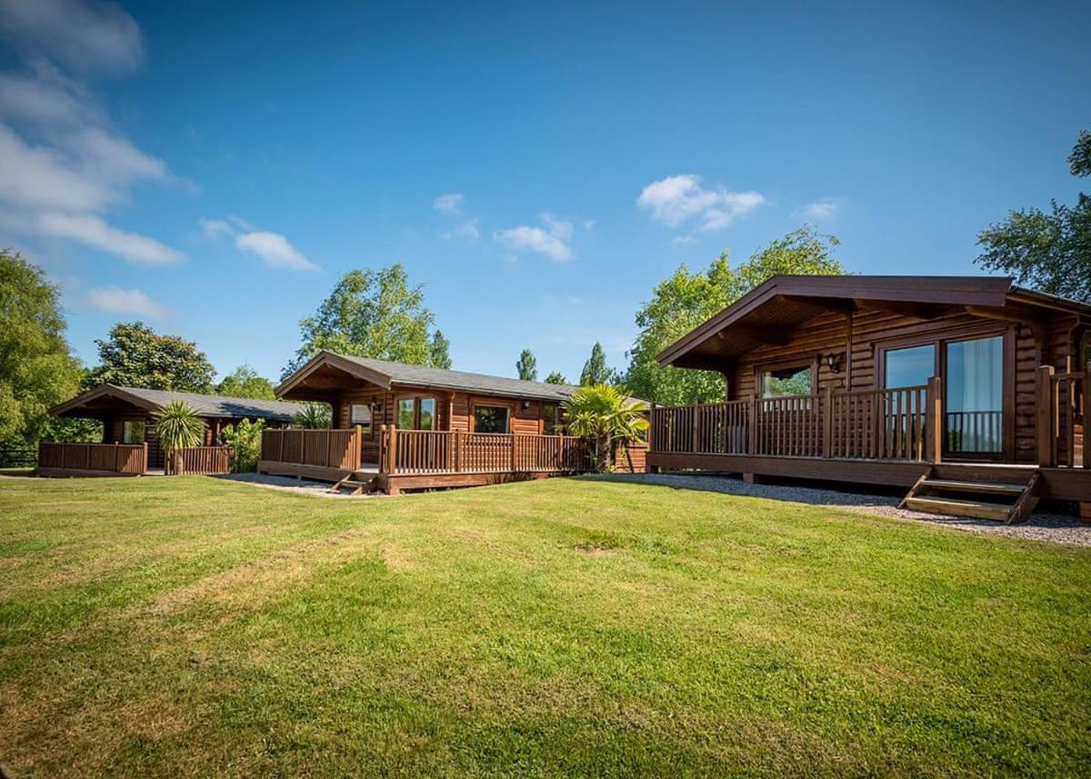 Fingle Glen Lodges