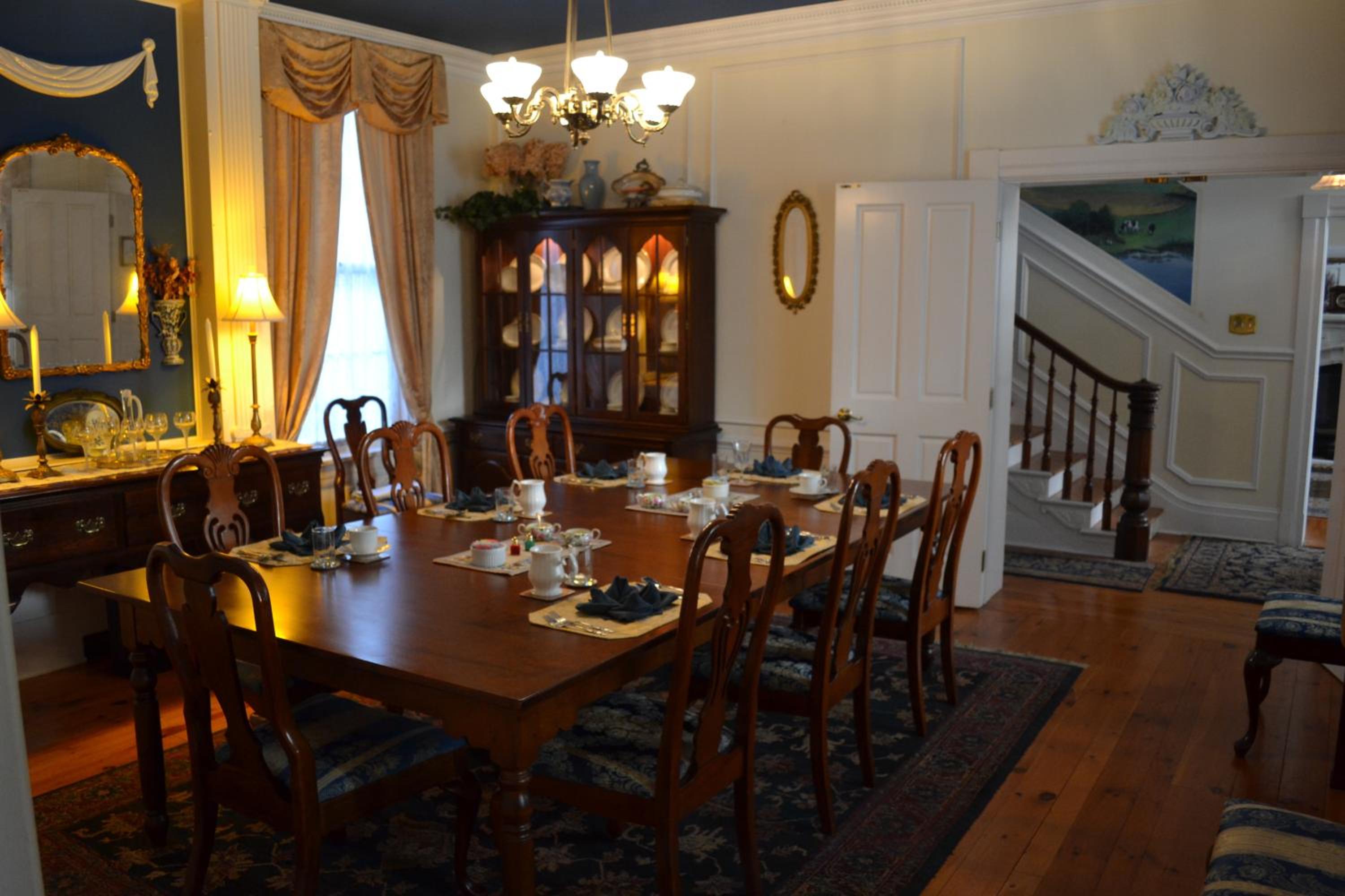 EJ Bowman House Bed & Breakfast 3