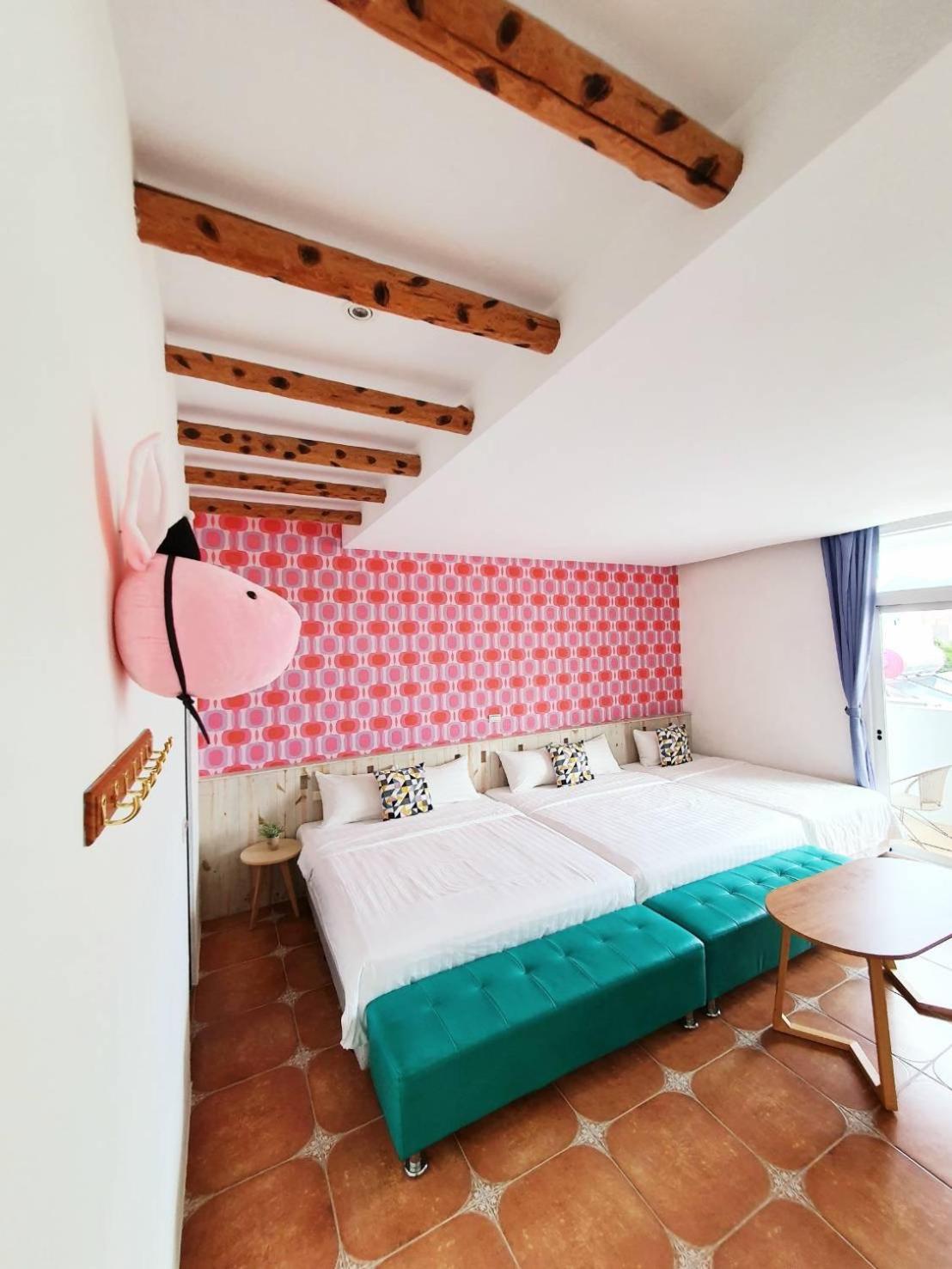 Warm & Cozy Inn