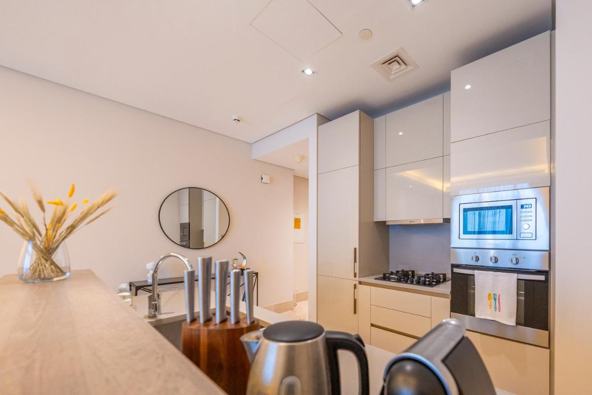 Cozy beachfront 1 bedroom apartment - The 8