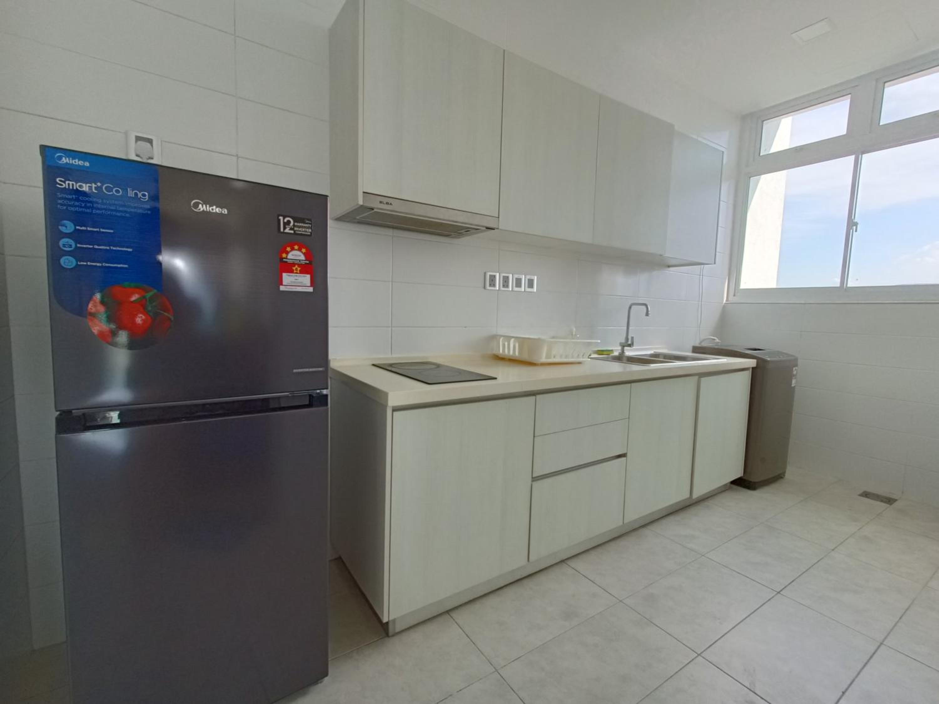 Paragon Suite Homestay by Antlerzone