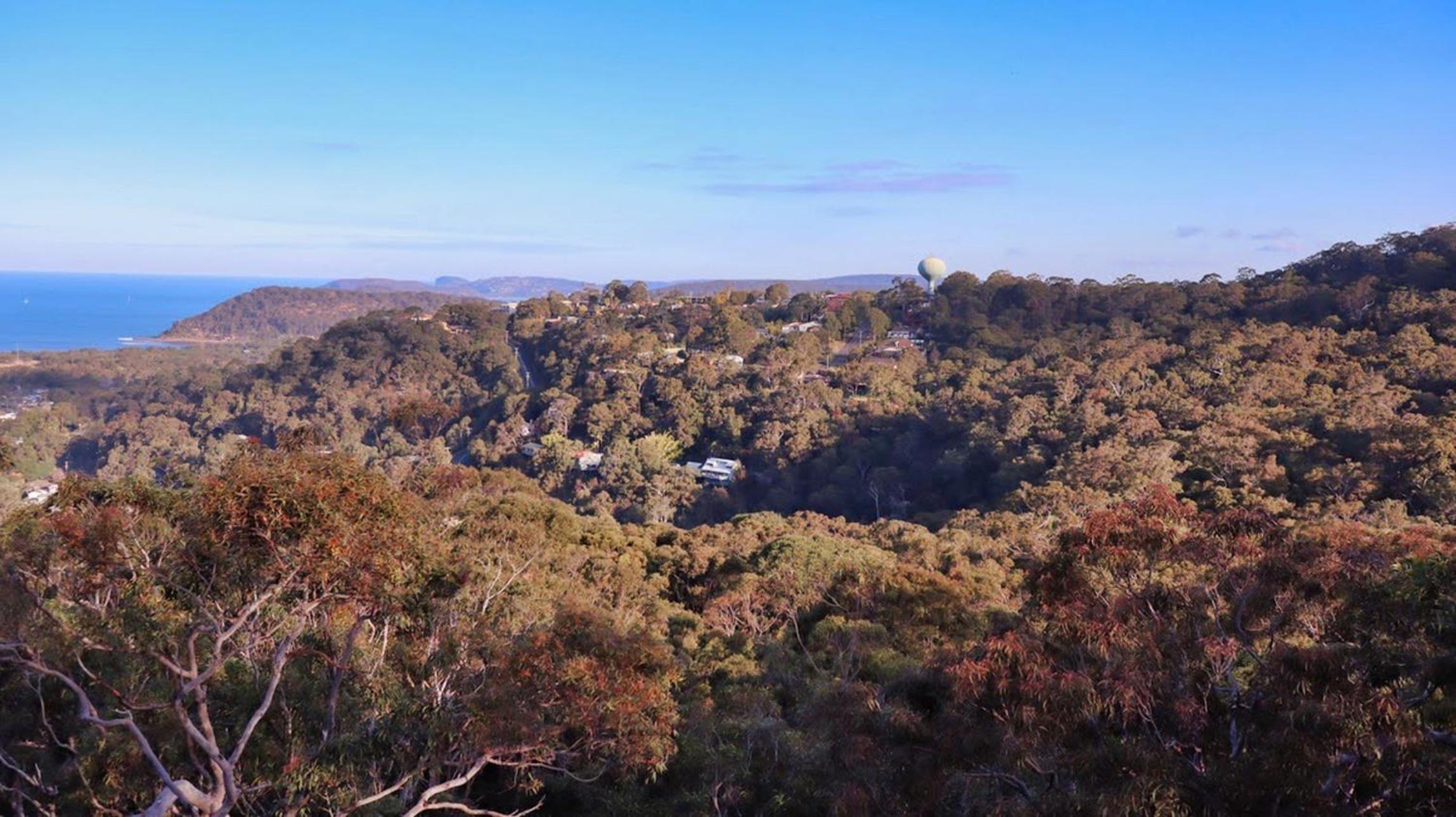 Central Coast Getaway 4B Family Holiday Home