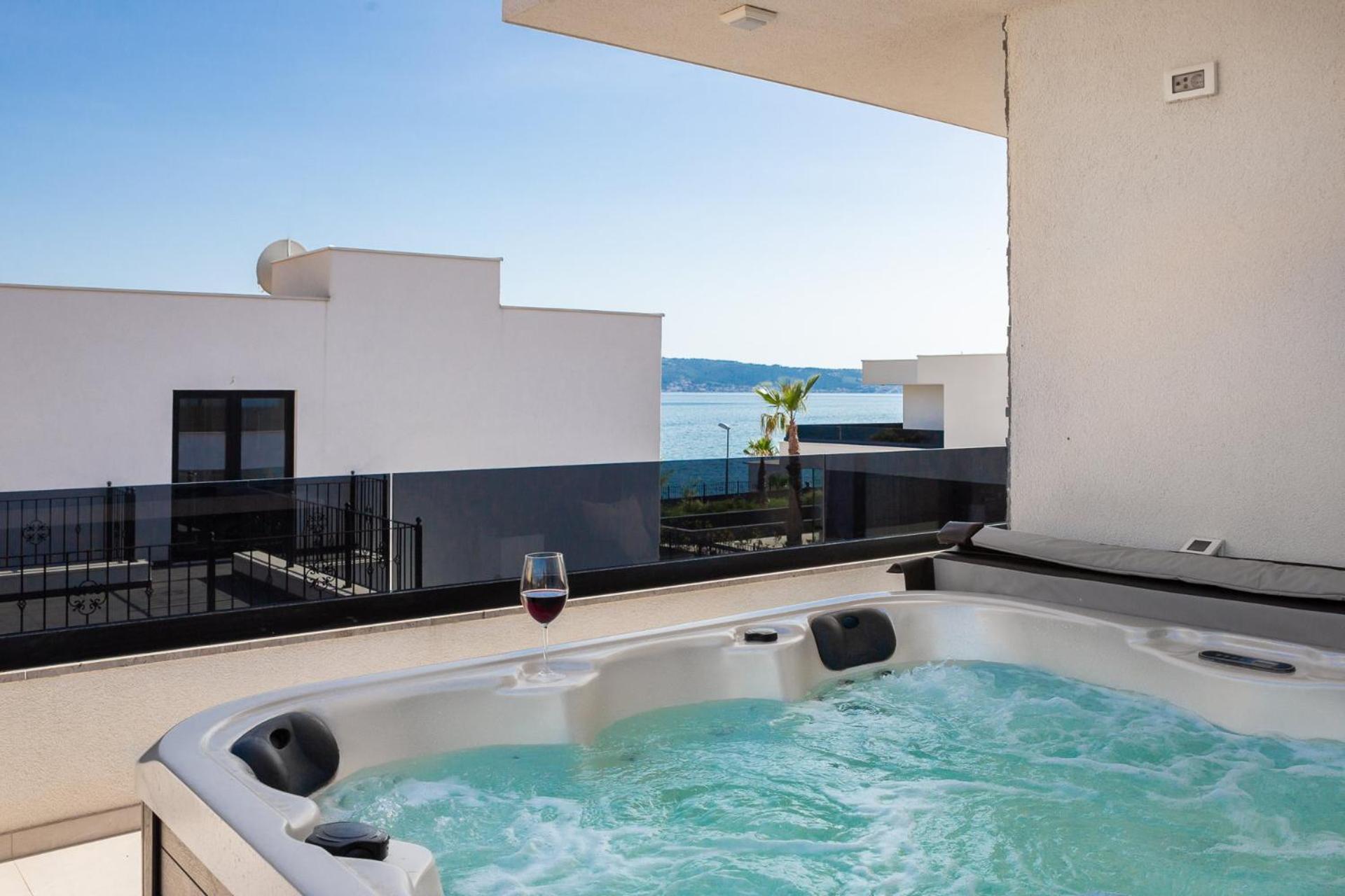 Luxury Villa Anchor view 5
