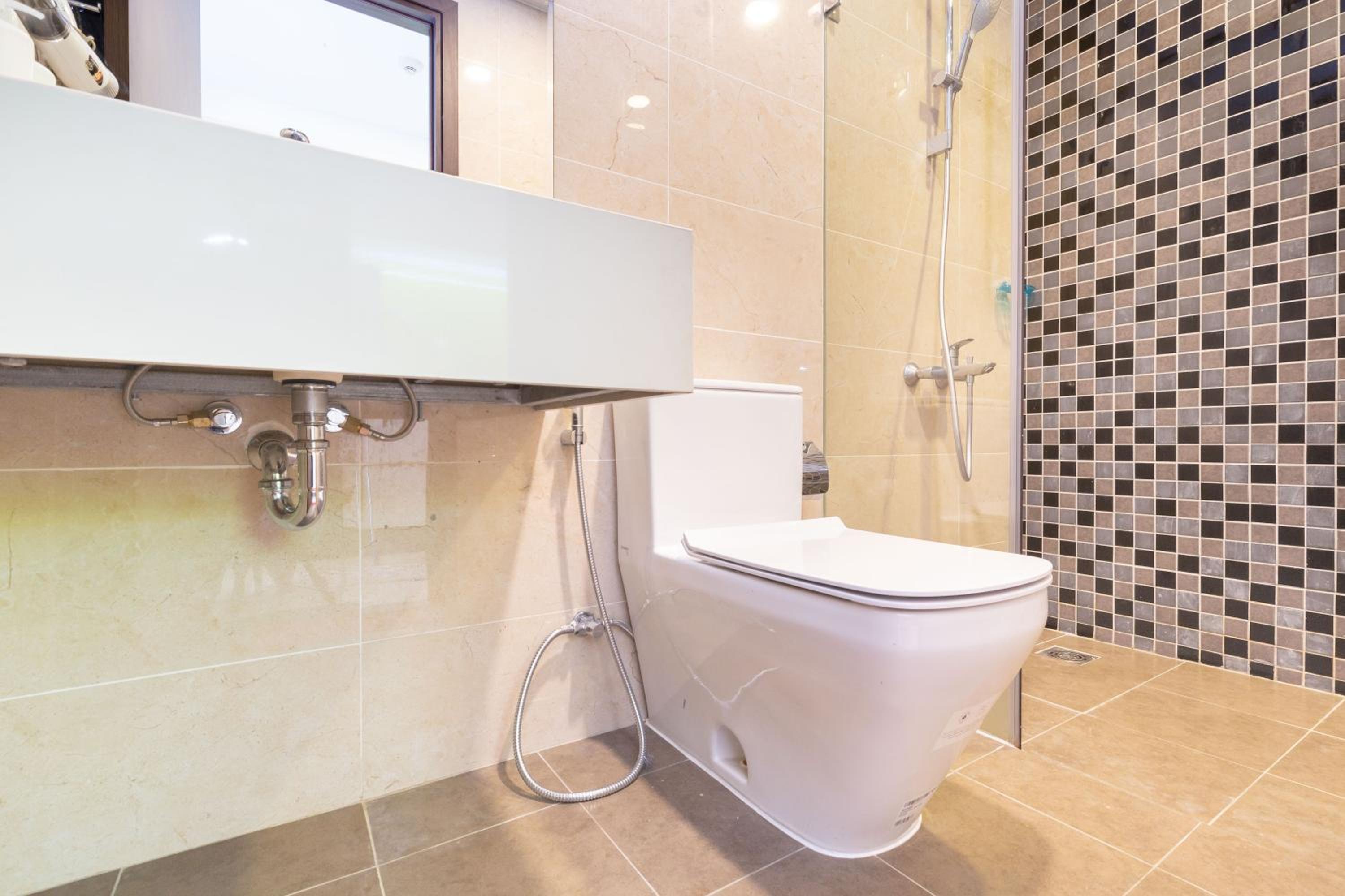 Tresor studios #pool for 30 nights booking