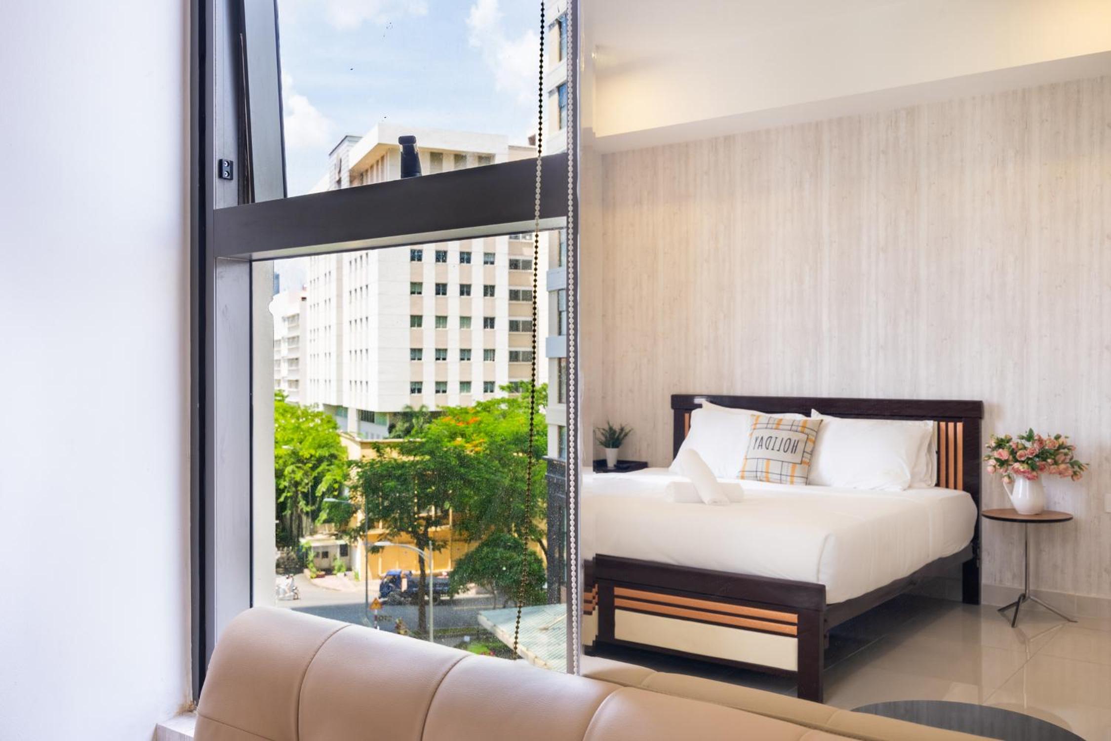 Tresor studios #pool for 30 nights booking