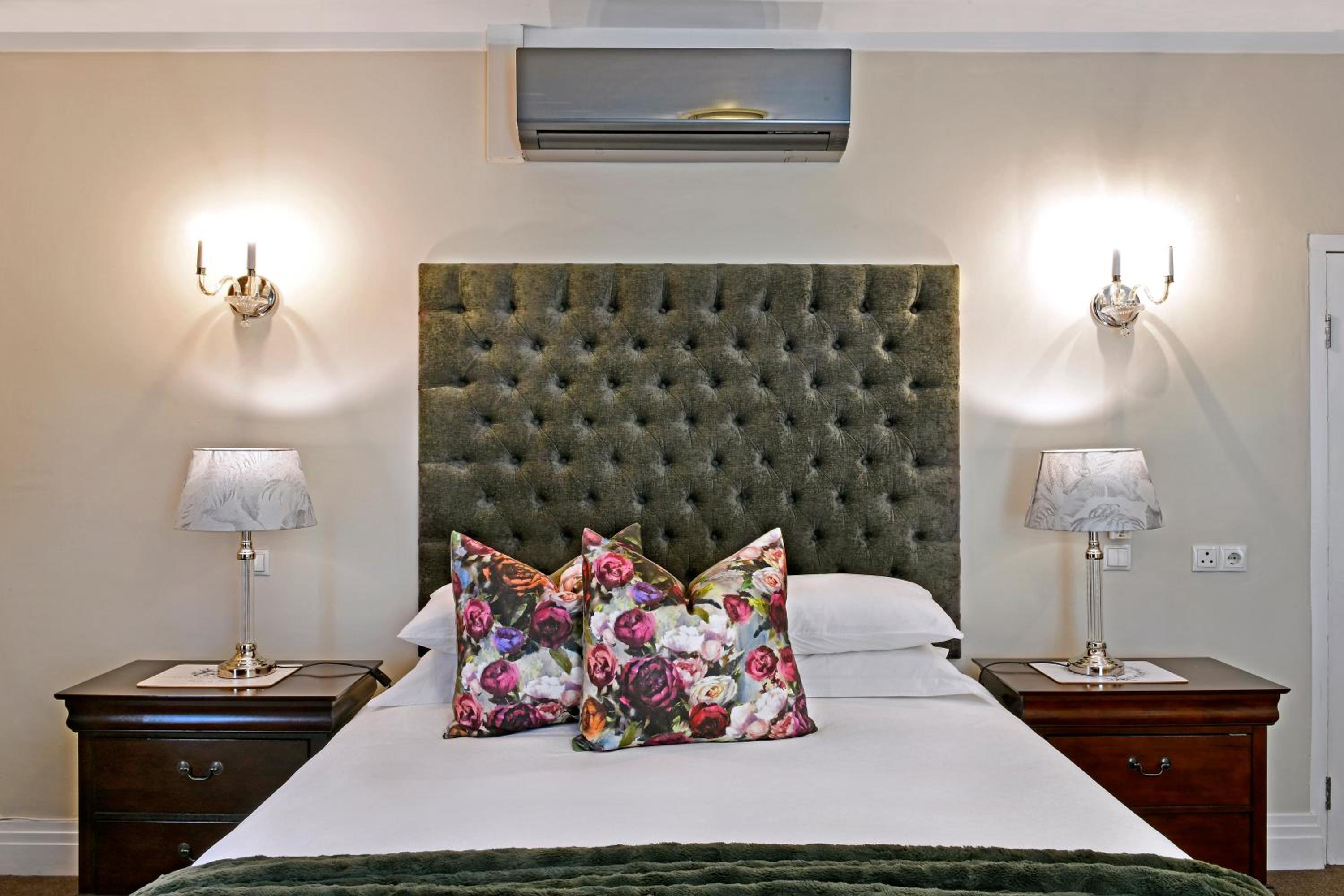Le Petit Bijou Aparthotel