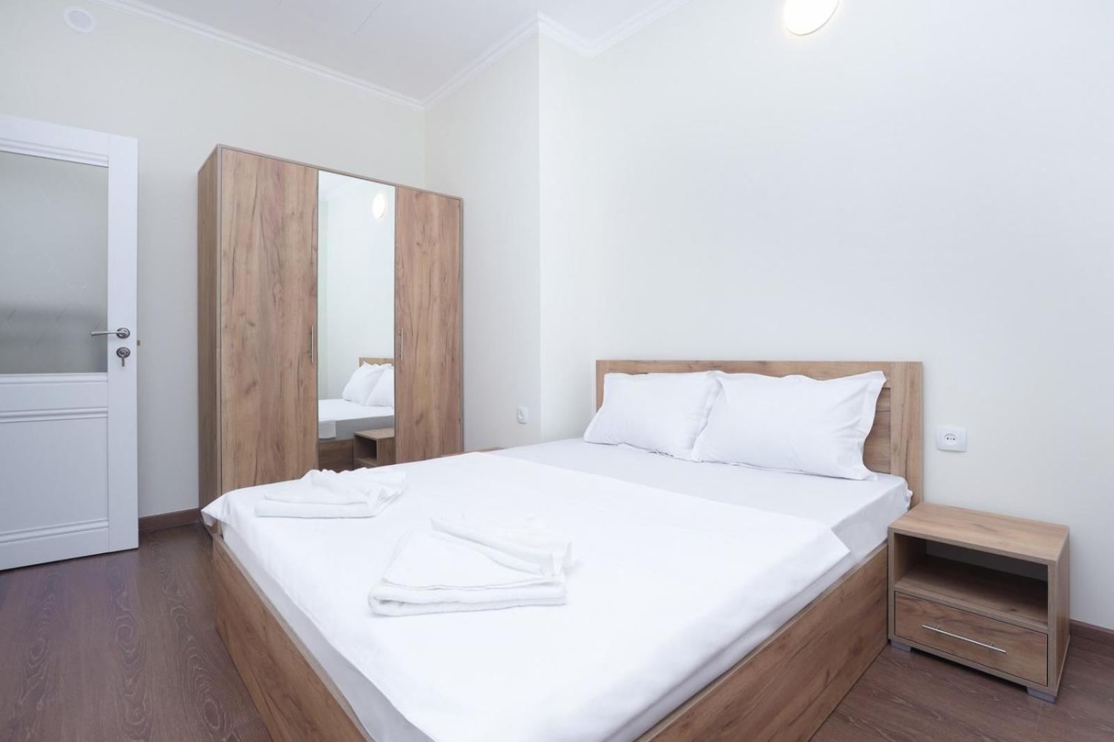 Apart-hotel on Koghbatsi 16