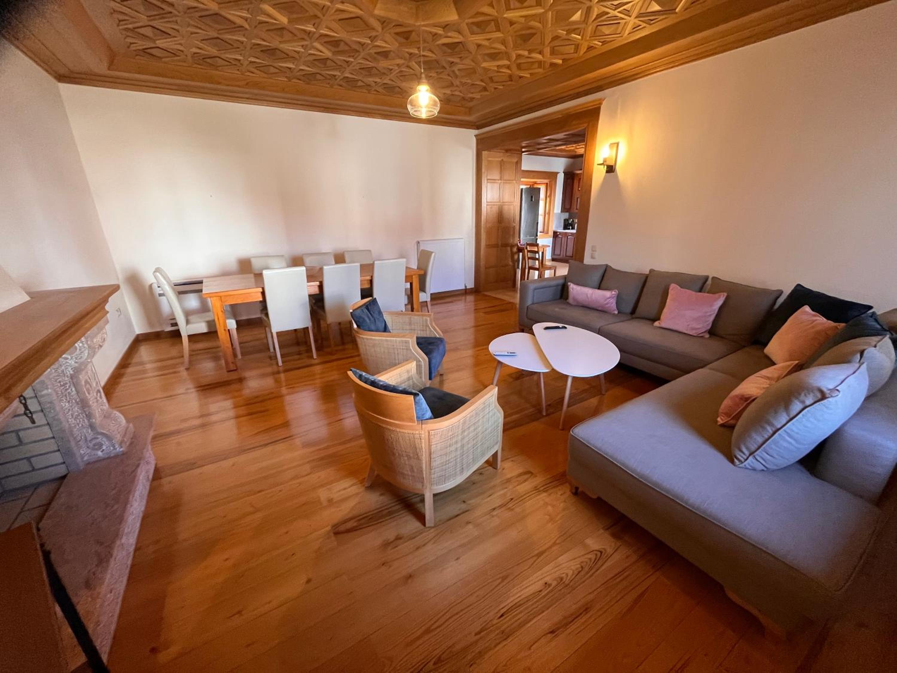 Villa Sikioti