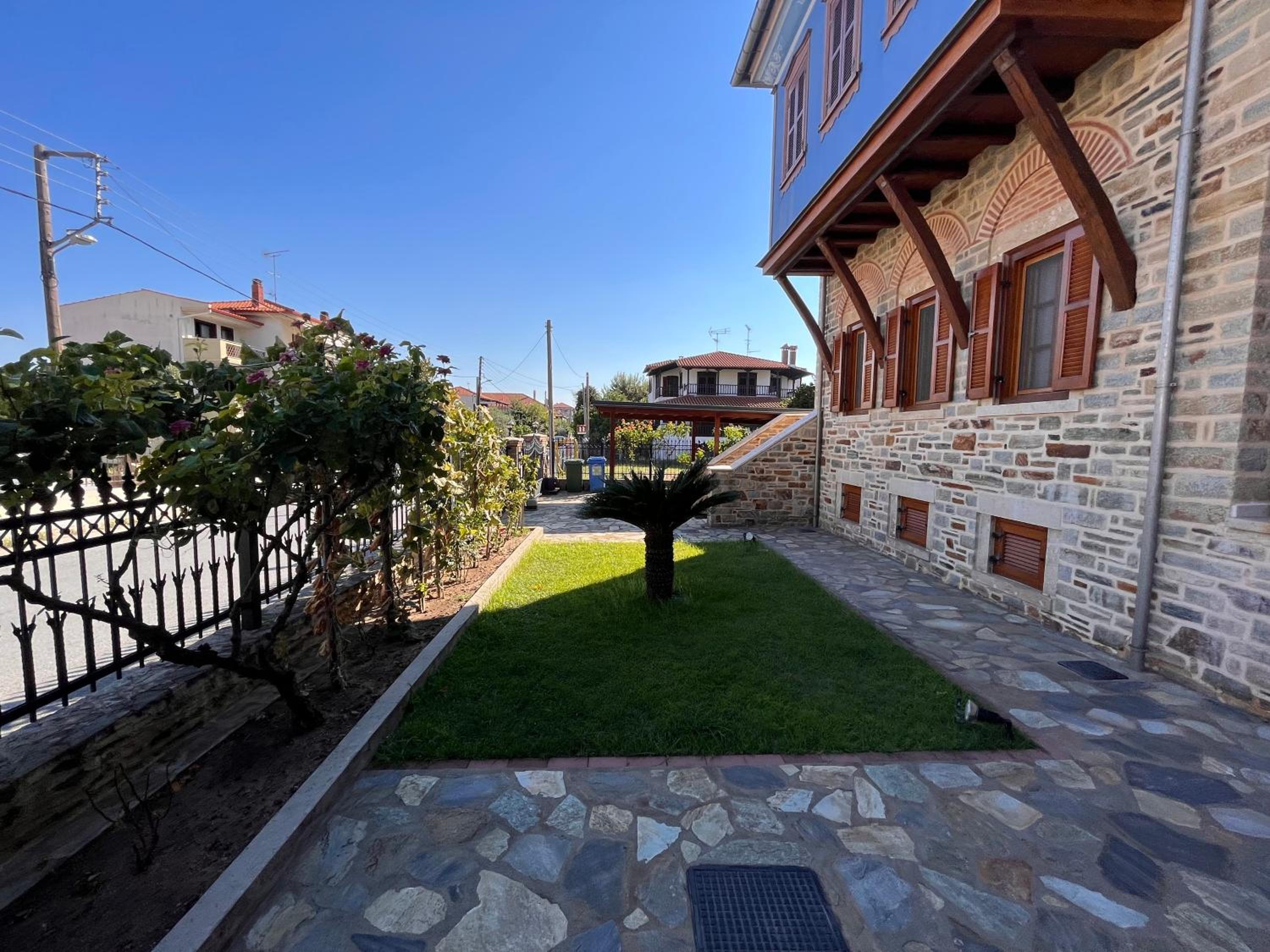 Villa Sikioti