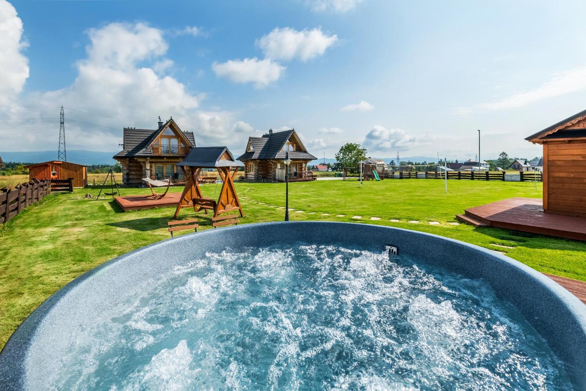 DOMKI TATRY z jacuzzi i sauną w cenie - spokojna okolica - IZBY PODHALAŃSKIE view 3