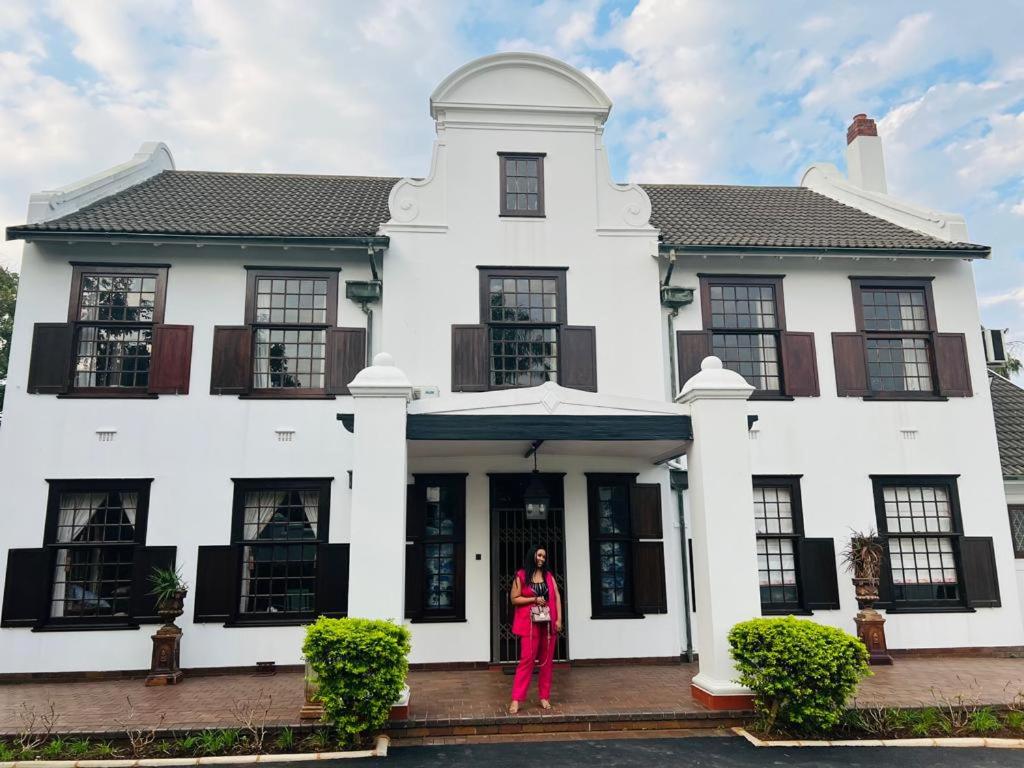 Holland House B&B