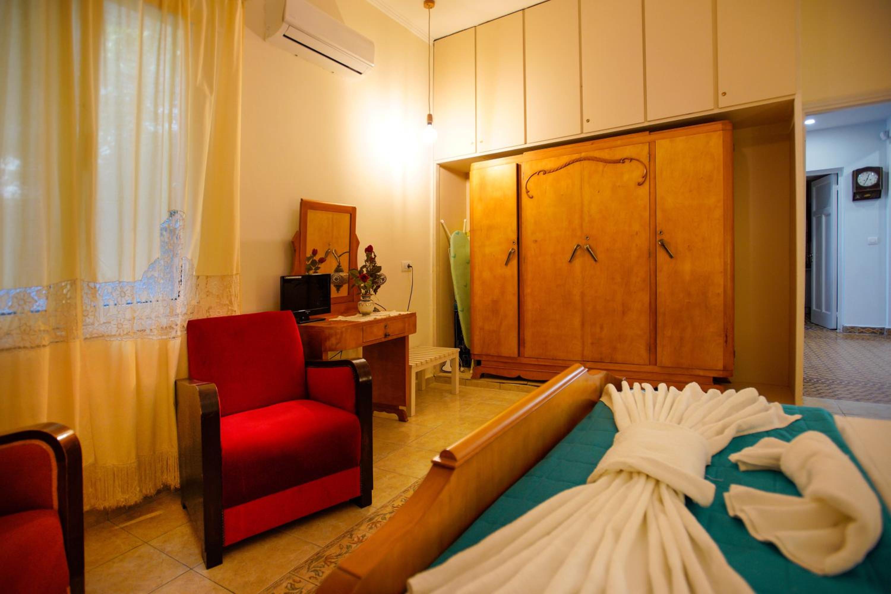 Seafalios Villa