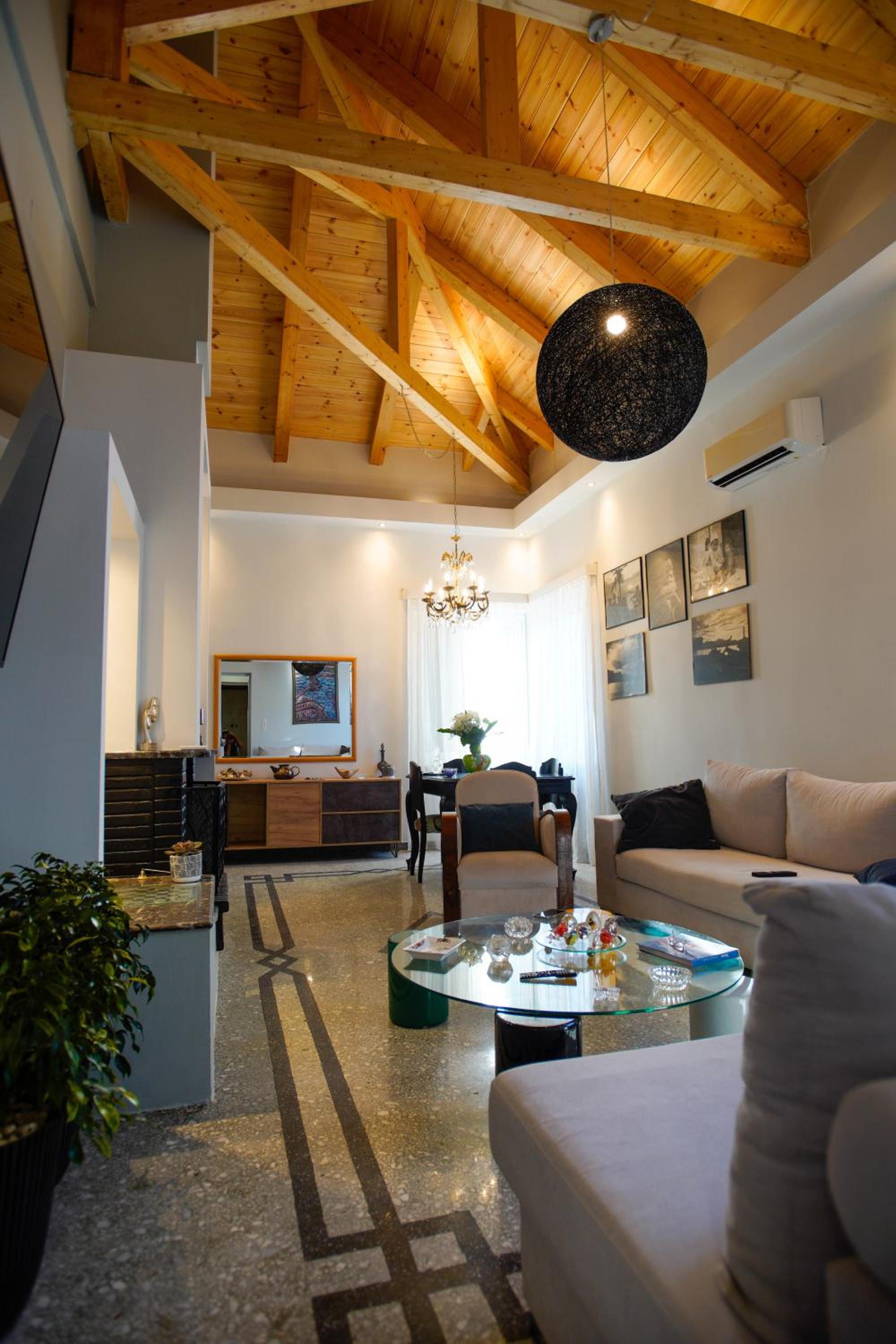 Seafalios Villa