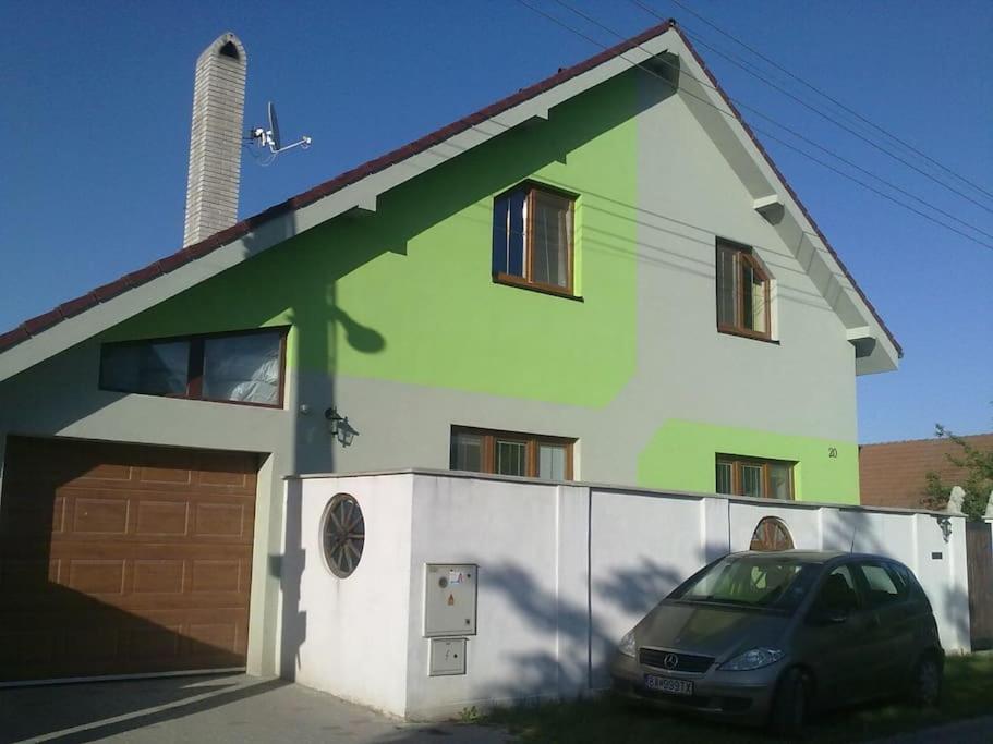 Photo 20
