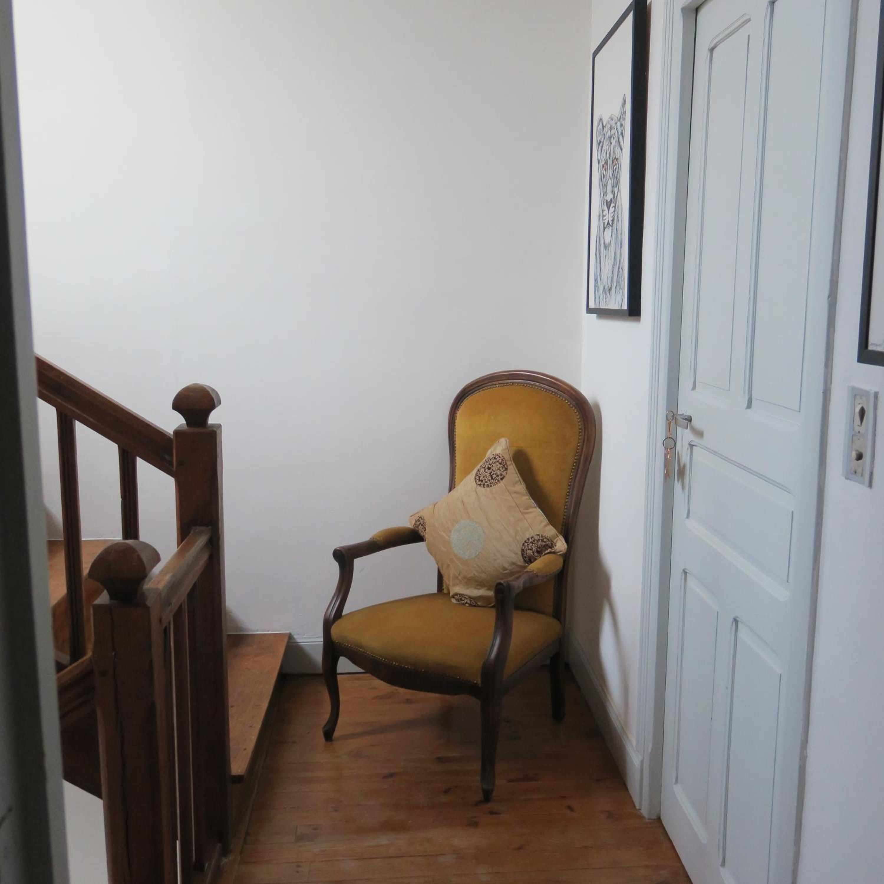 L'Ancien Poste view 3