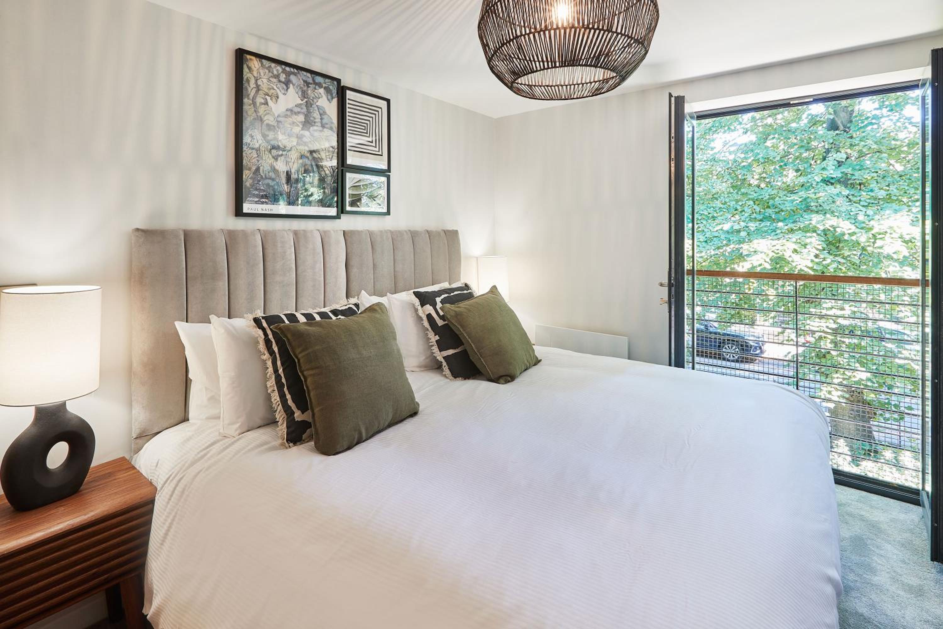 Host & Stay - St Johns Mews view 3
