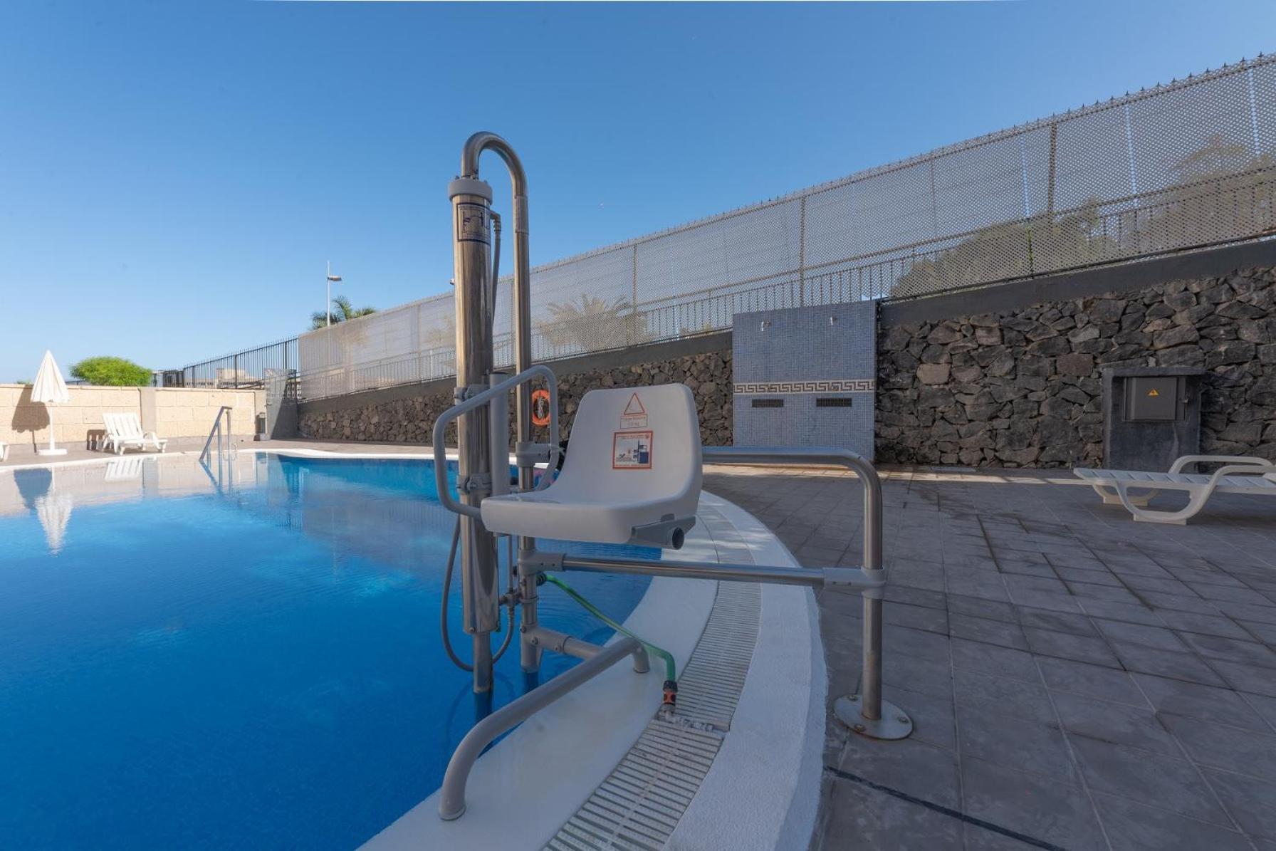 La sonada bright penthouse with views