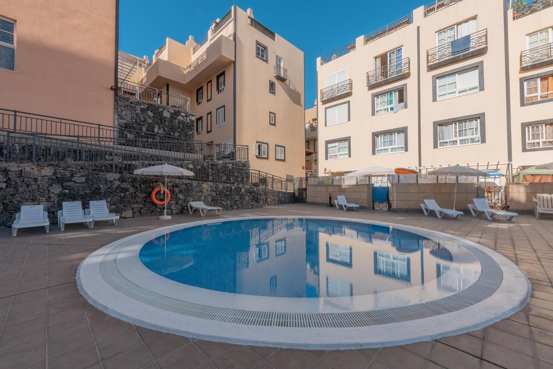 La sonada bright penthouse with views