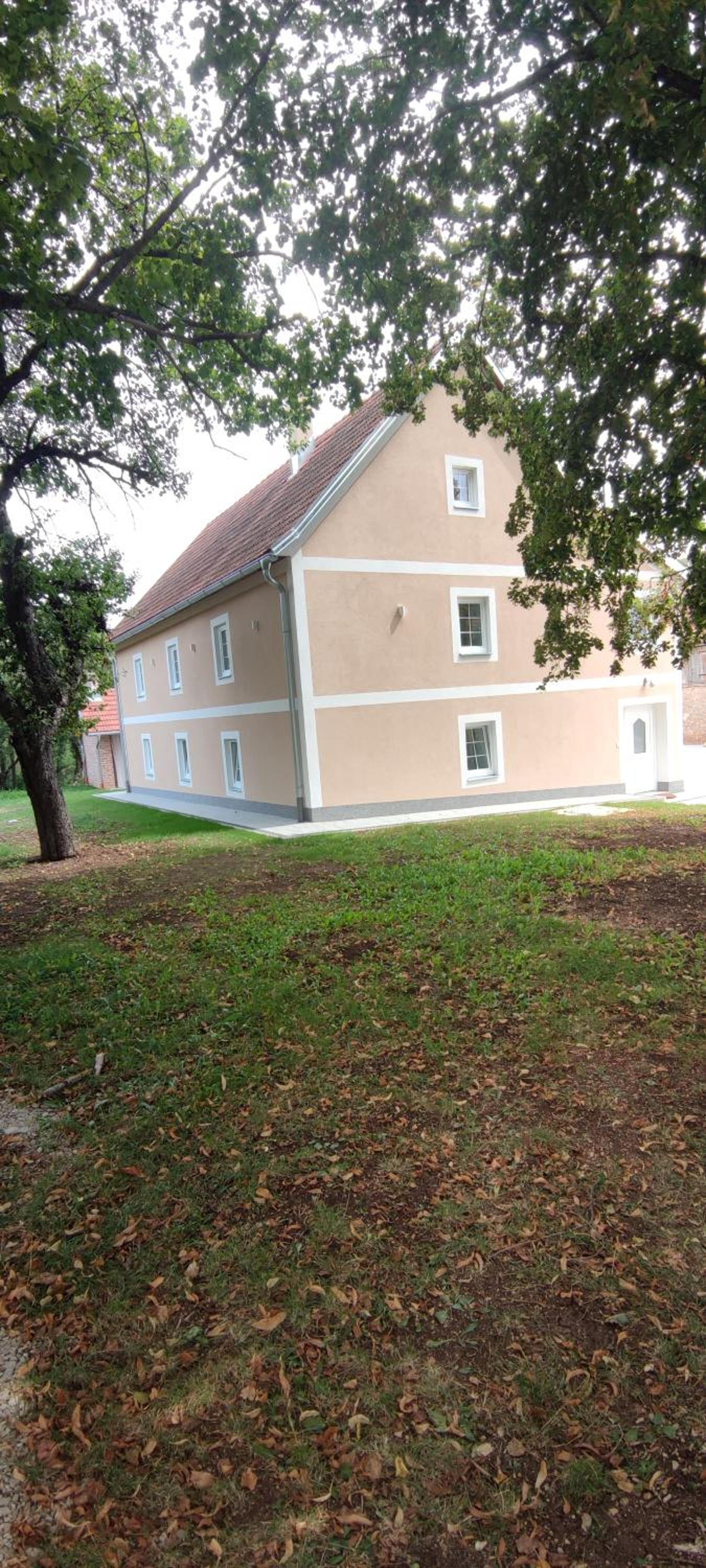 Photo 29