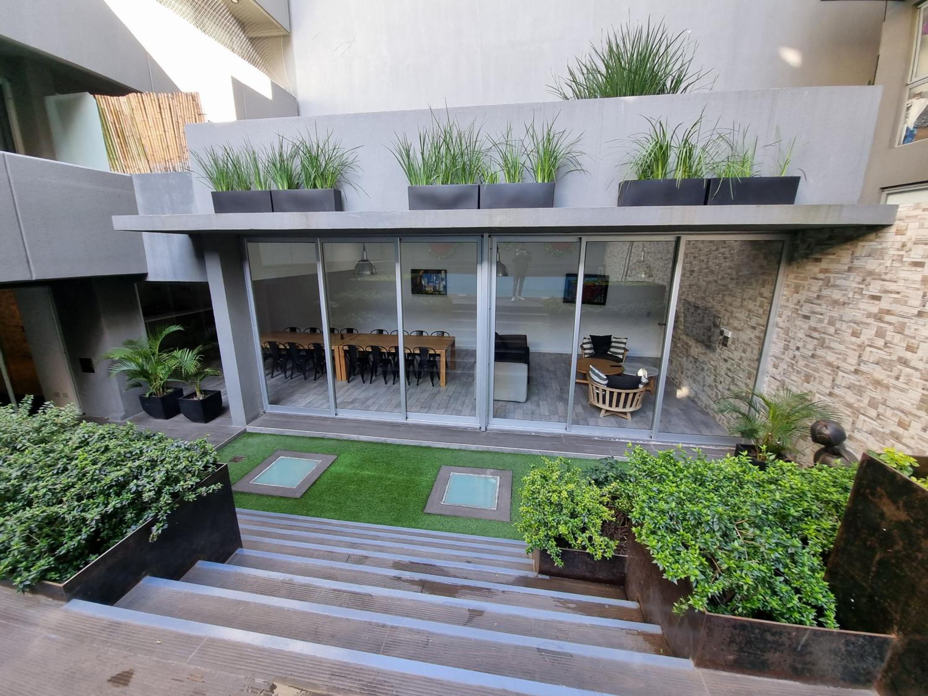 Moon House San Telmo