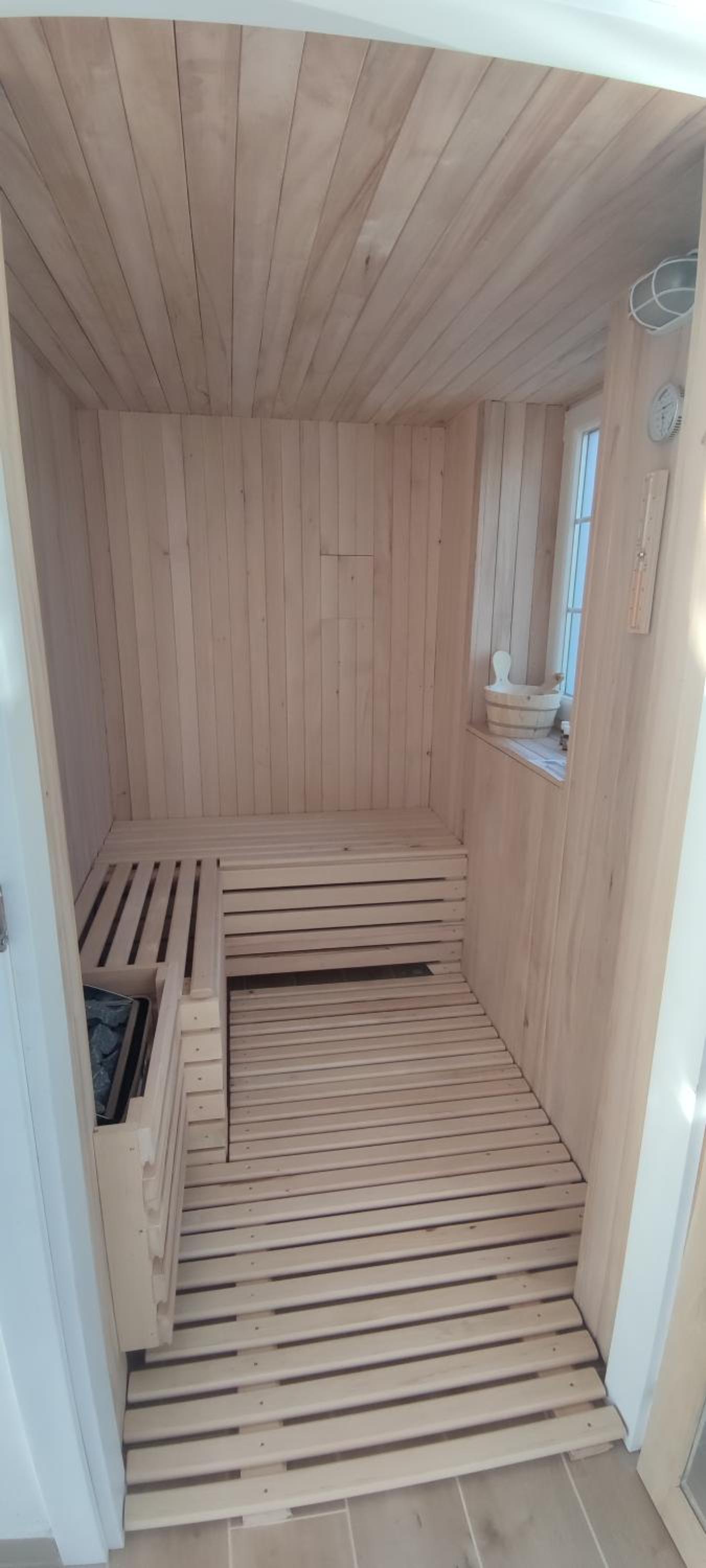 Photo 12