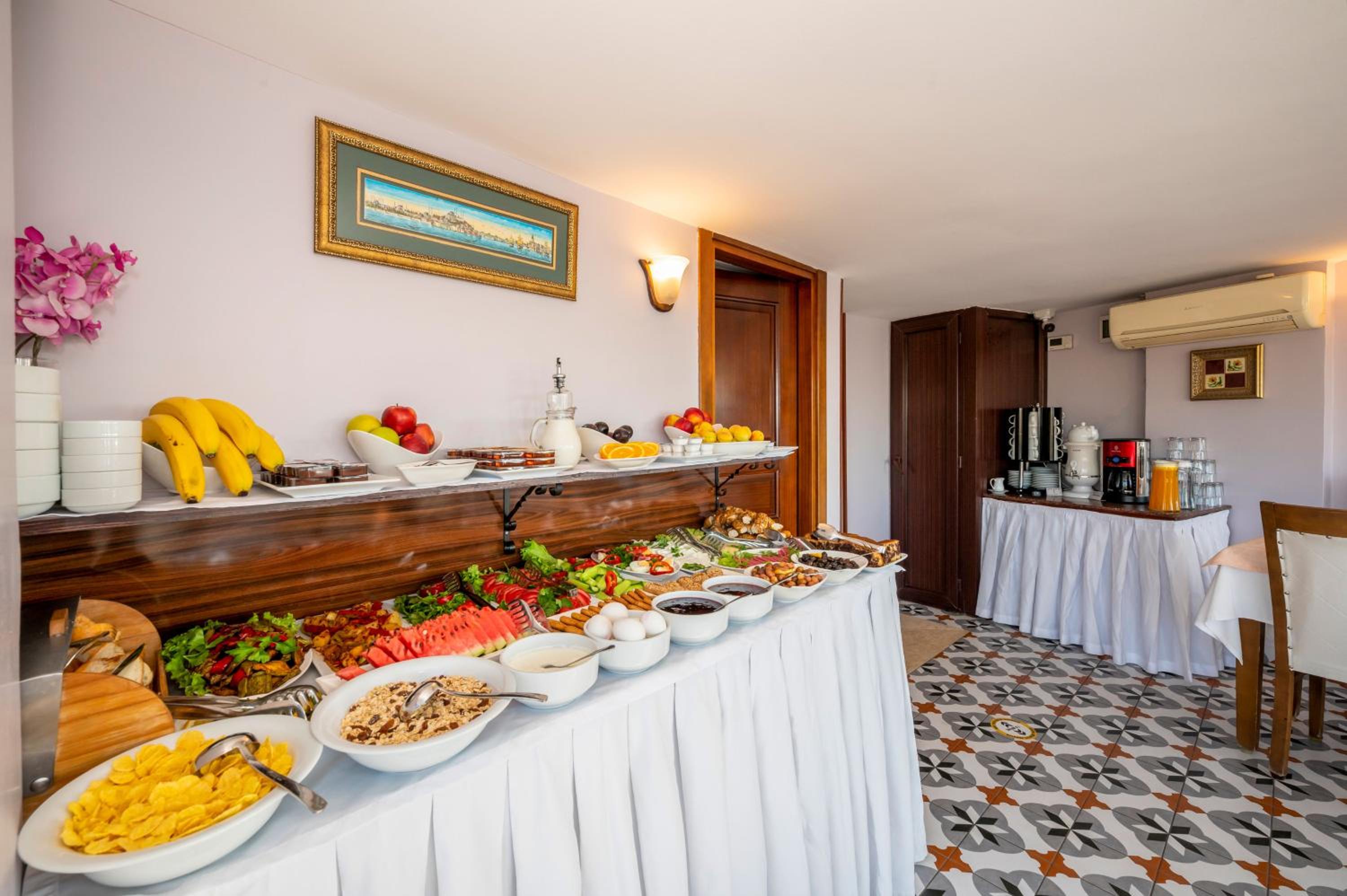 Osmanhan Hotel - Image 13