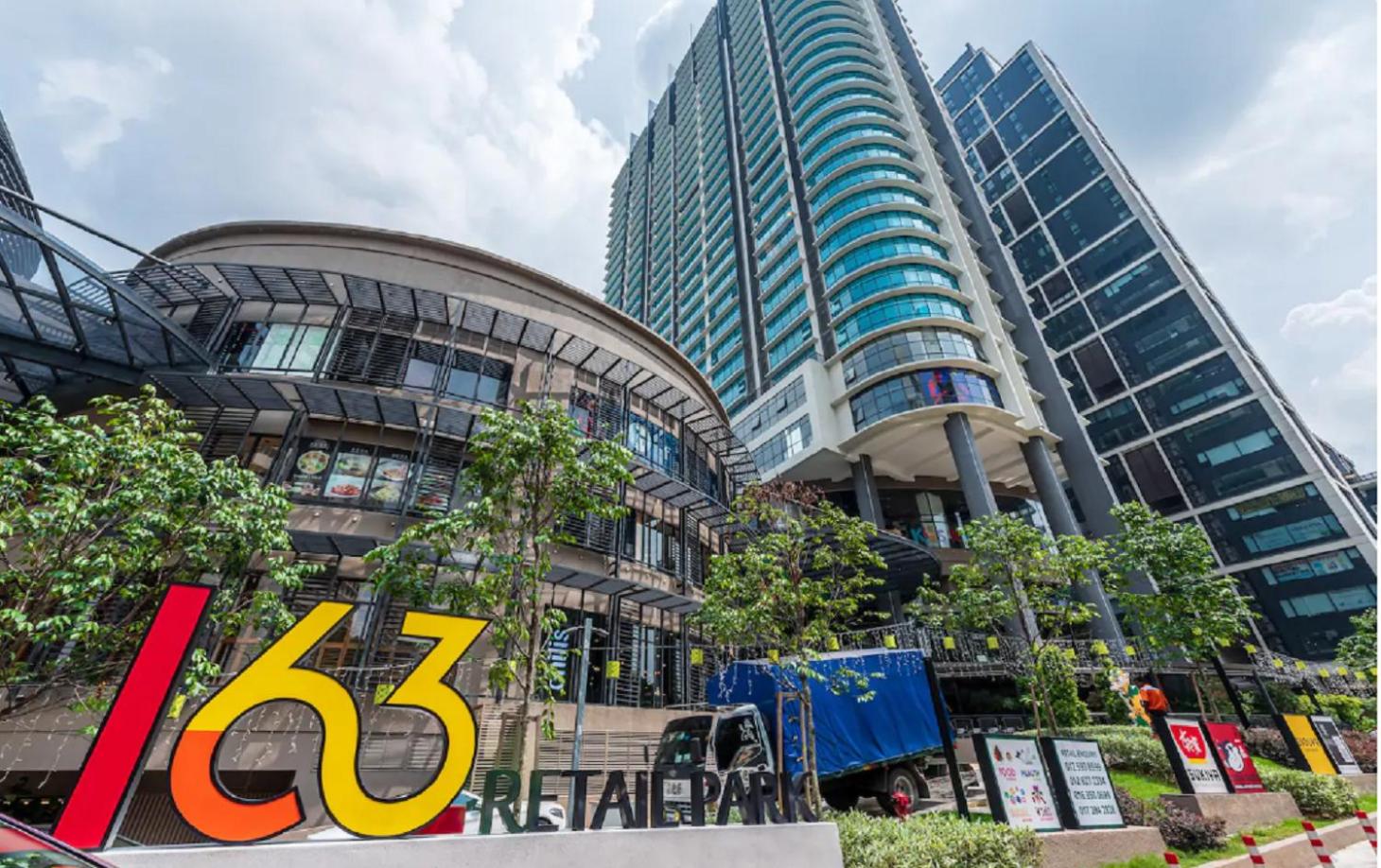 Luxury Arcoris Mont Kiara Nx 163Mall 1Bedroom 4 Pax
