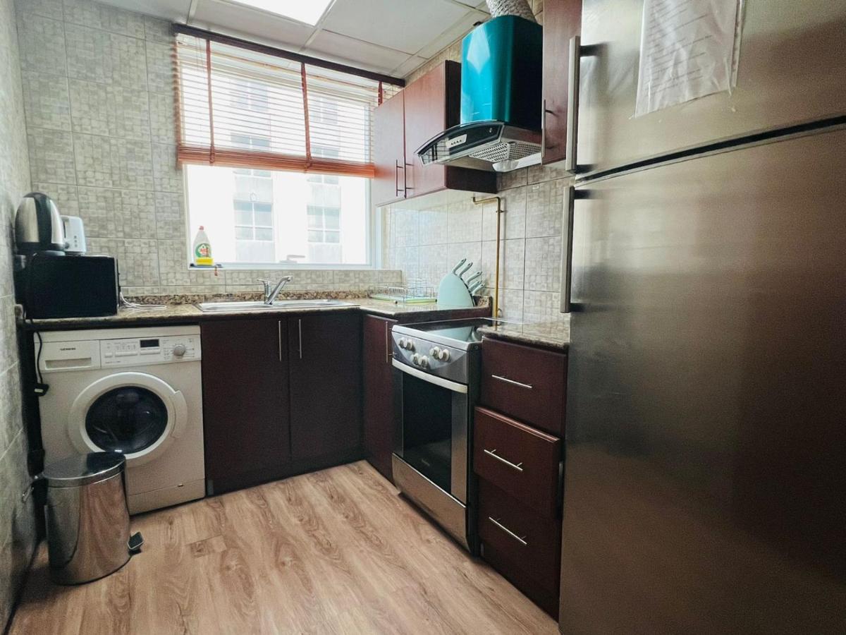 Entire private self catered sea view Apartments marina