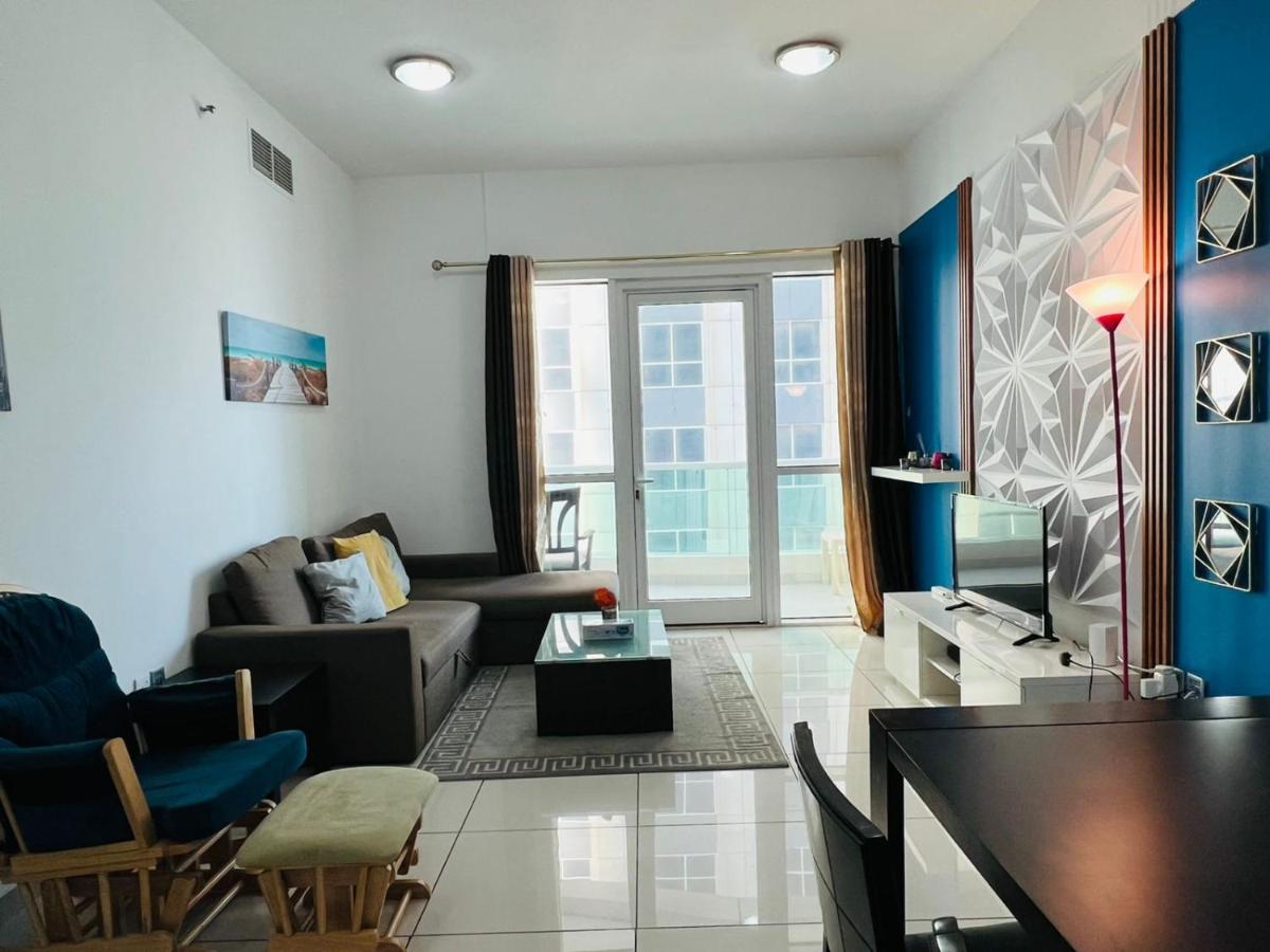 Entire private self catered sea view Apartments marina