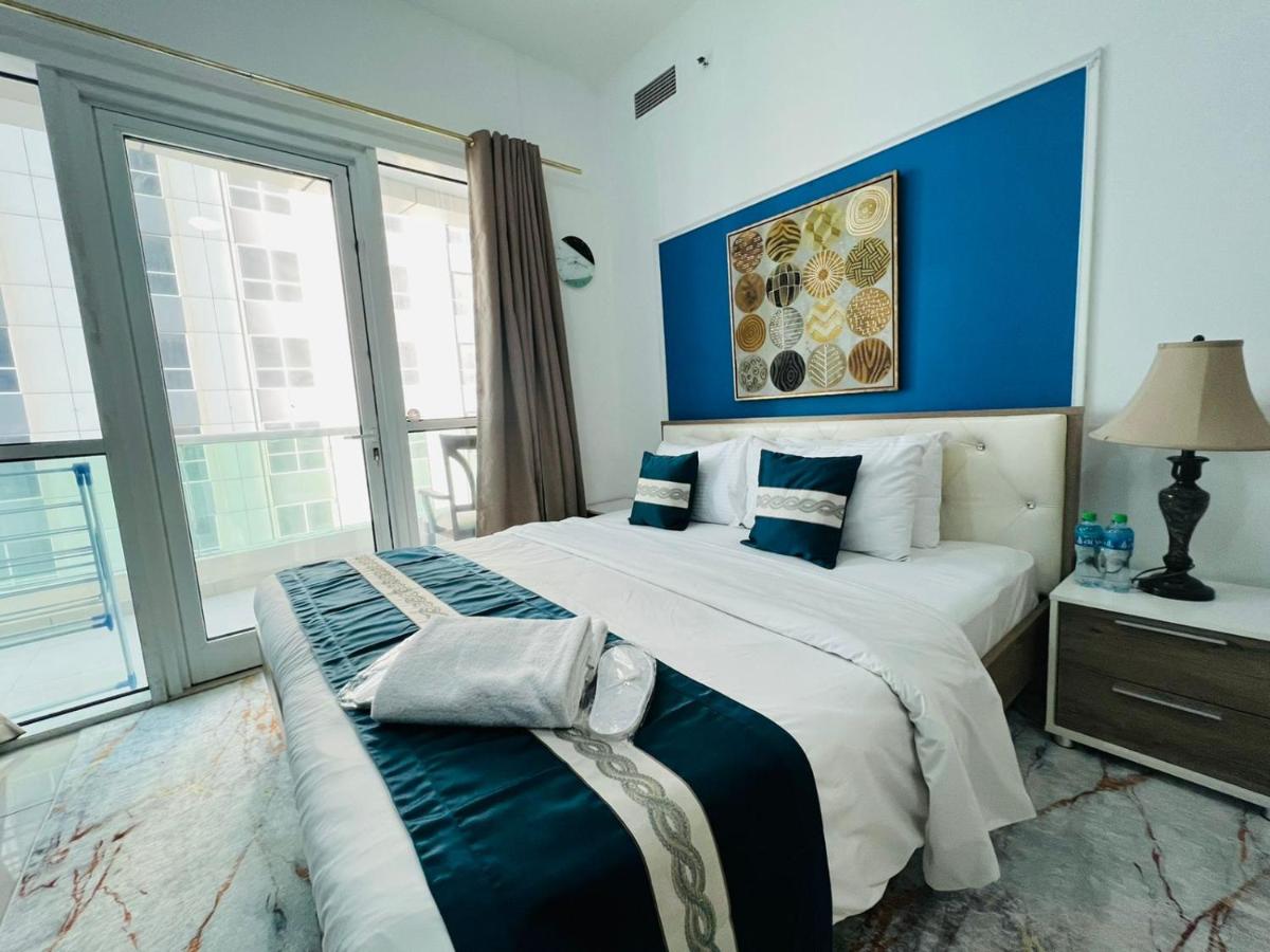 Entire private self catered sea view Apartments marina