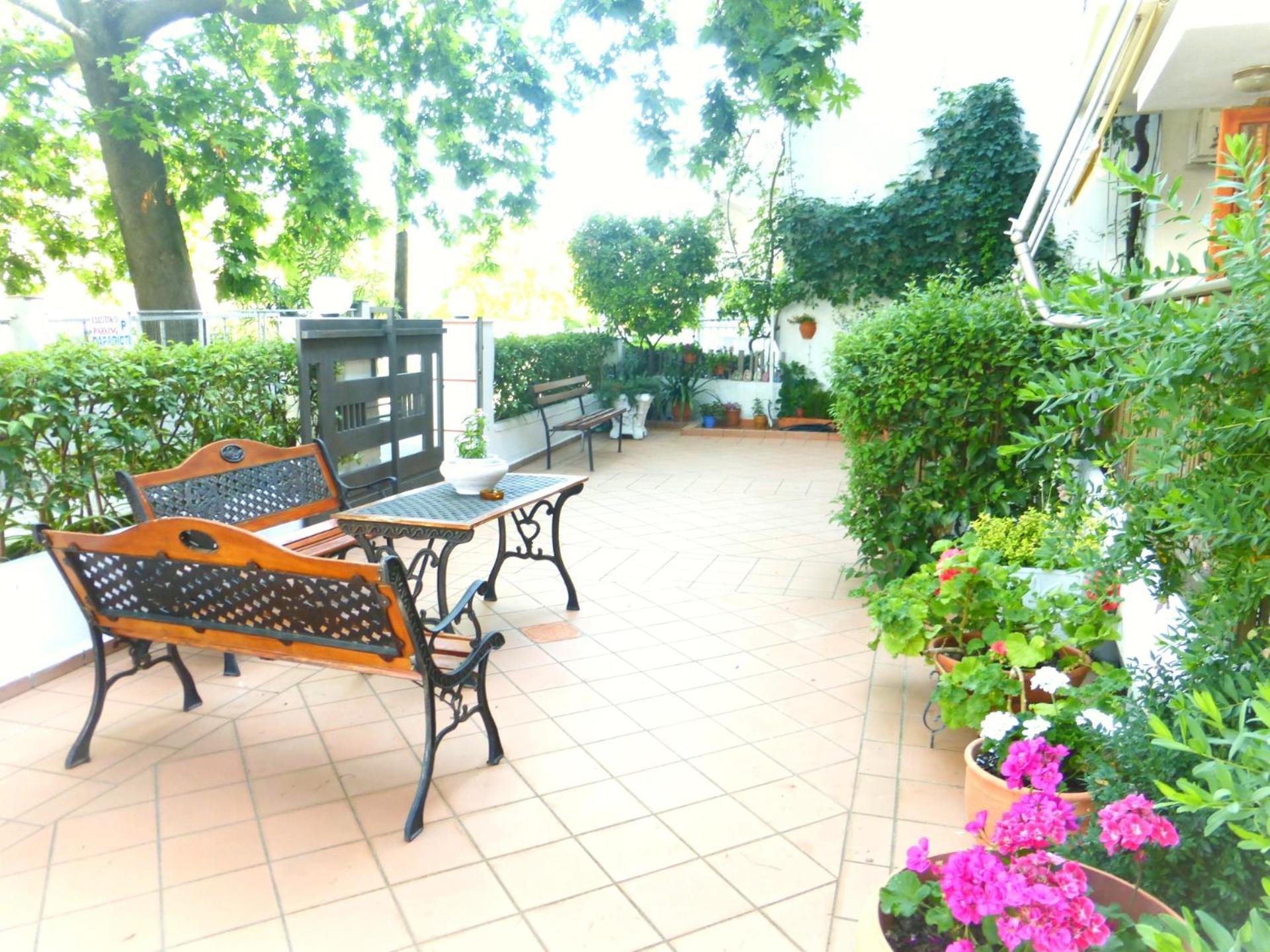 Papadioti Apartments