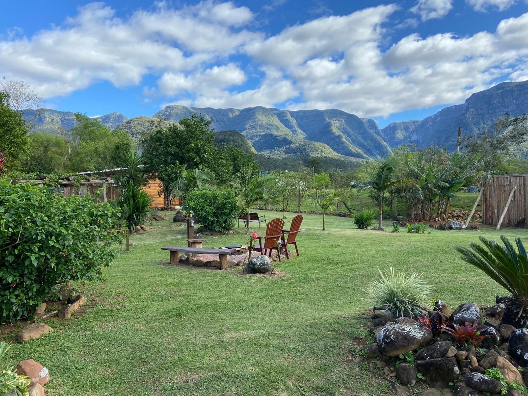 Cabanas Jardim dos Canyons view 3