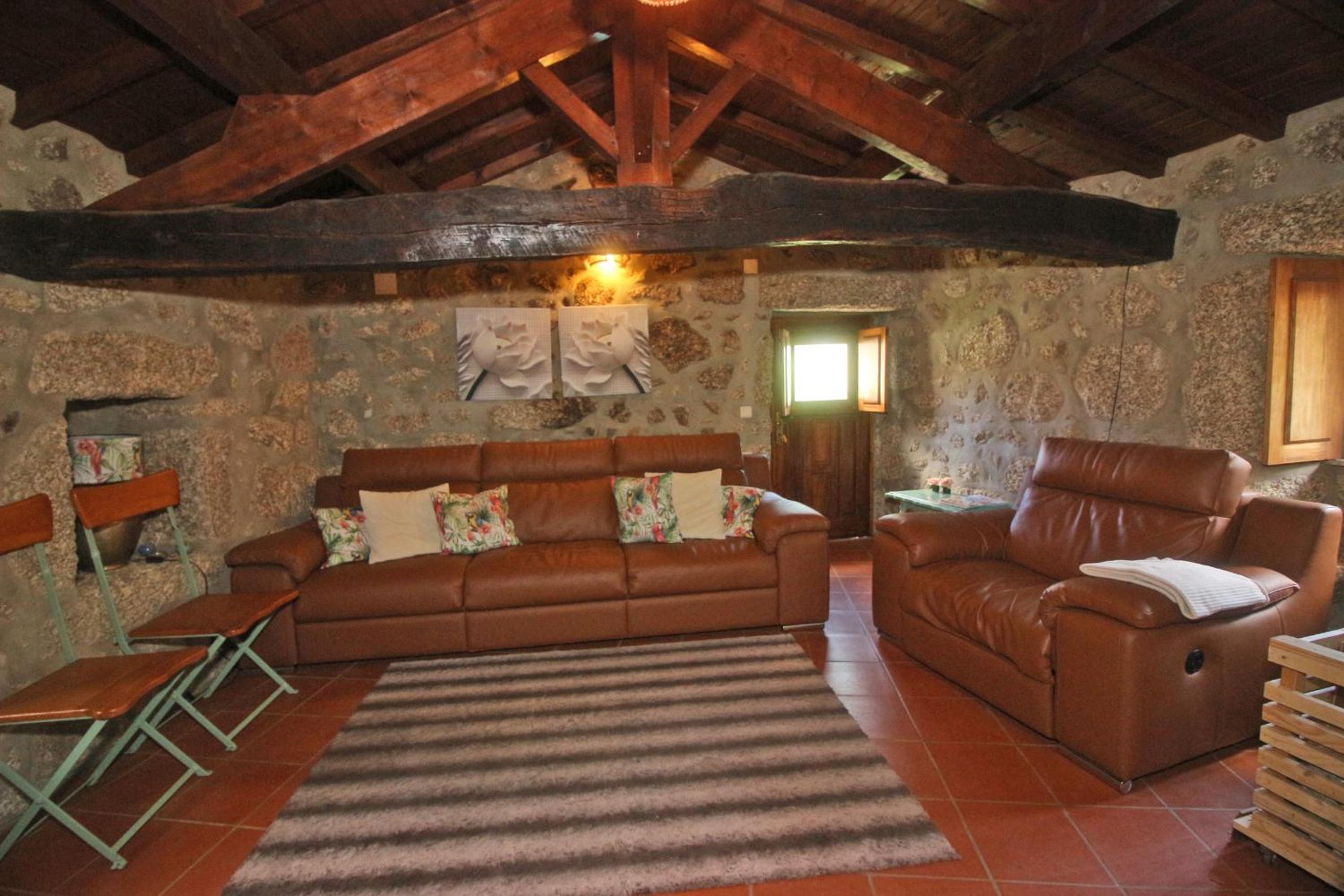 Cabaninhas House by Gerês Casas view 3