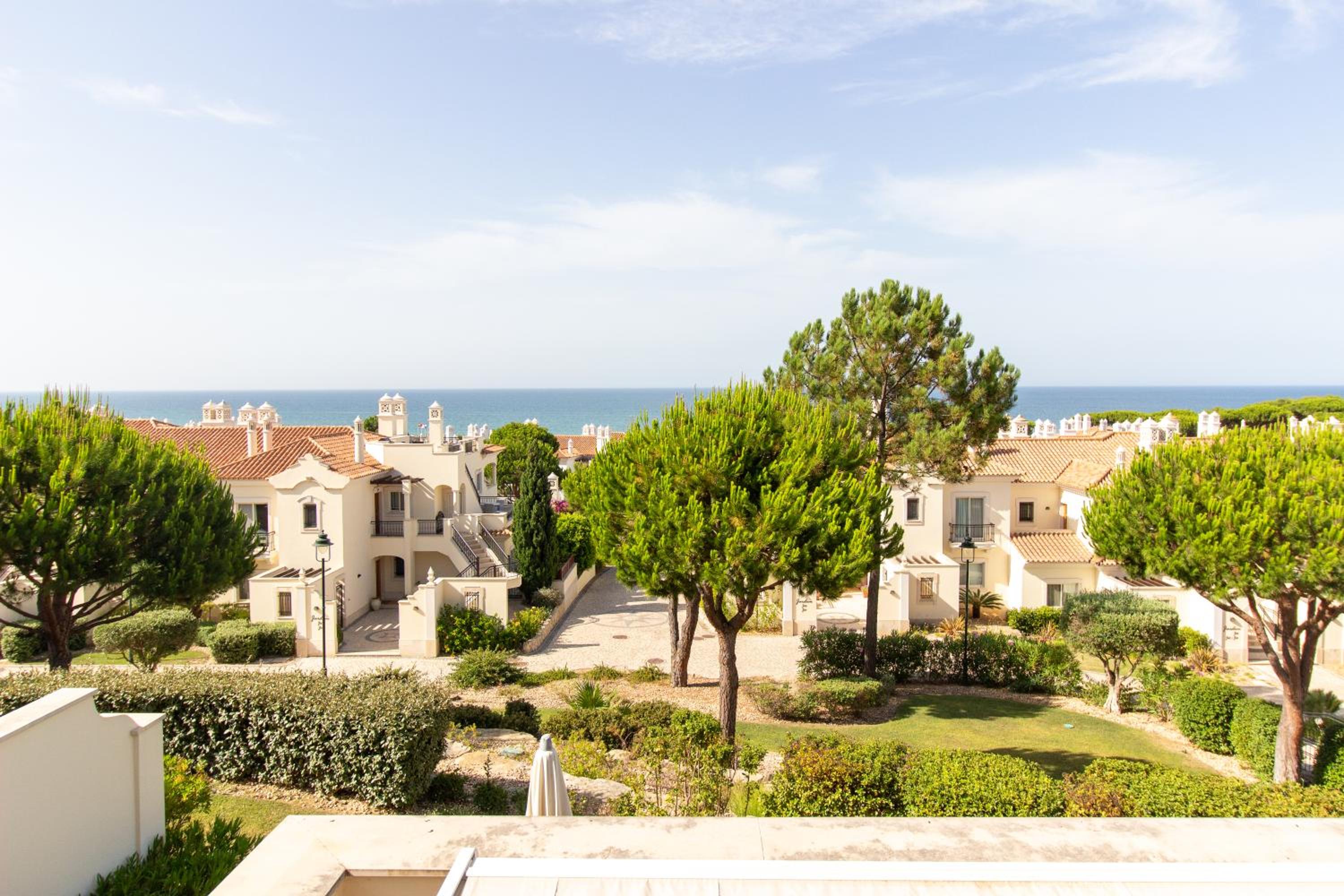 Dunas Douradas Beach Club