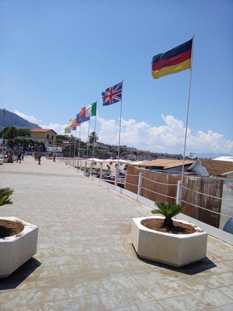 Nonna Lella view 3