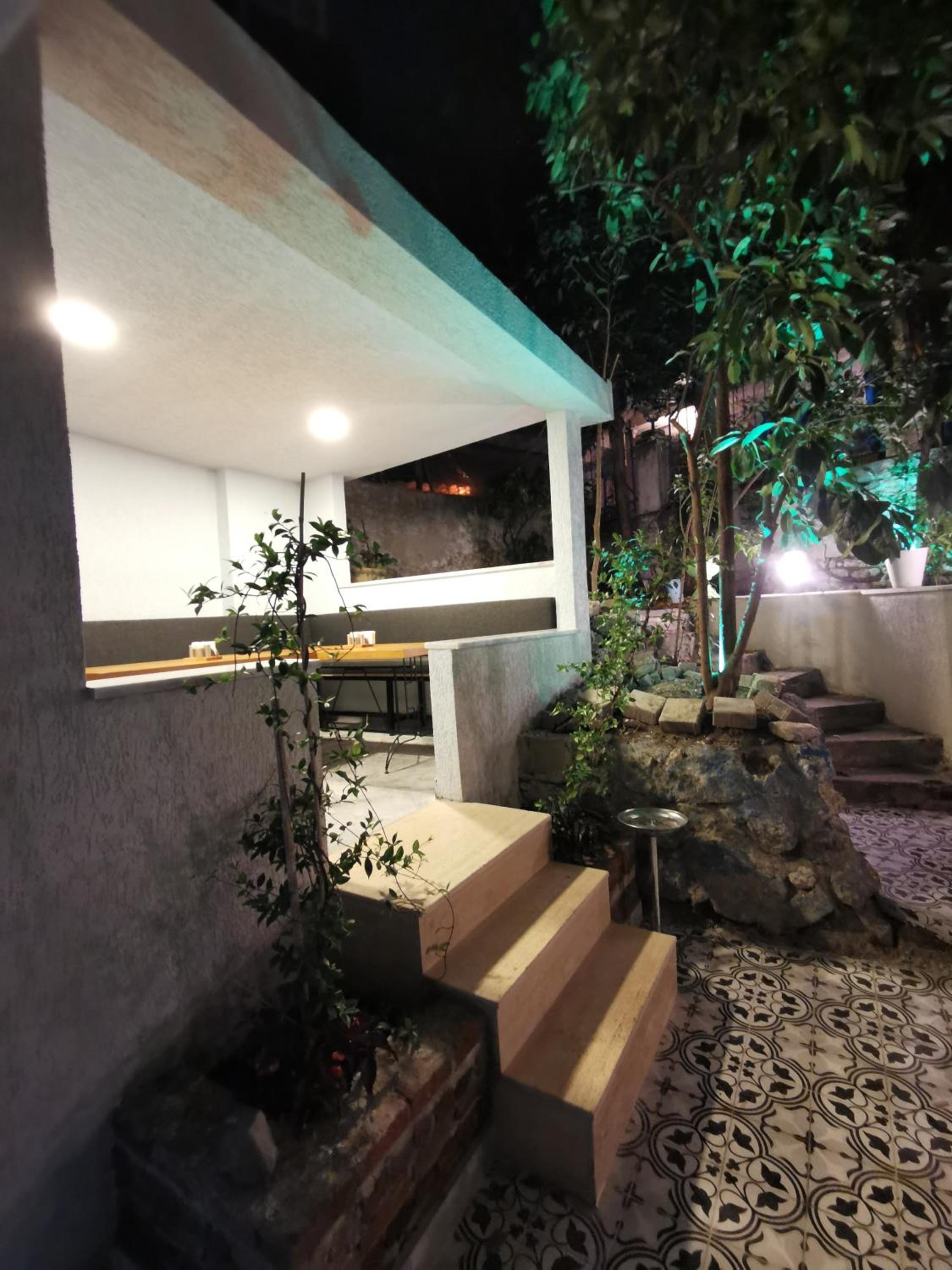 Luxx Garden Otel - Image 9