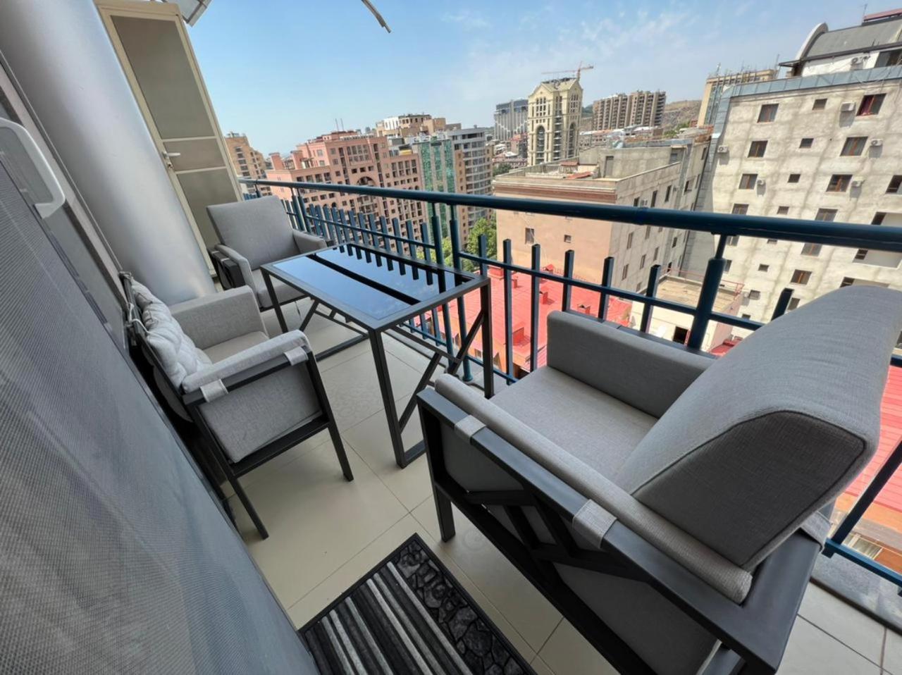 Luxe apartment in the center of Erevan
