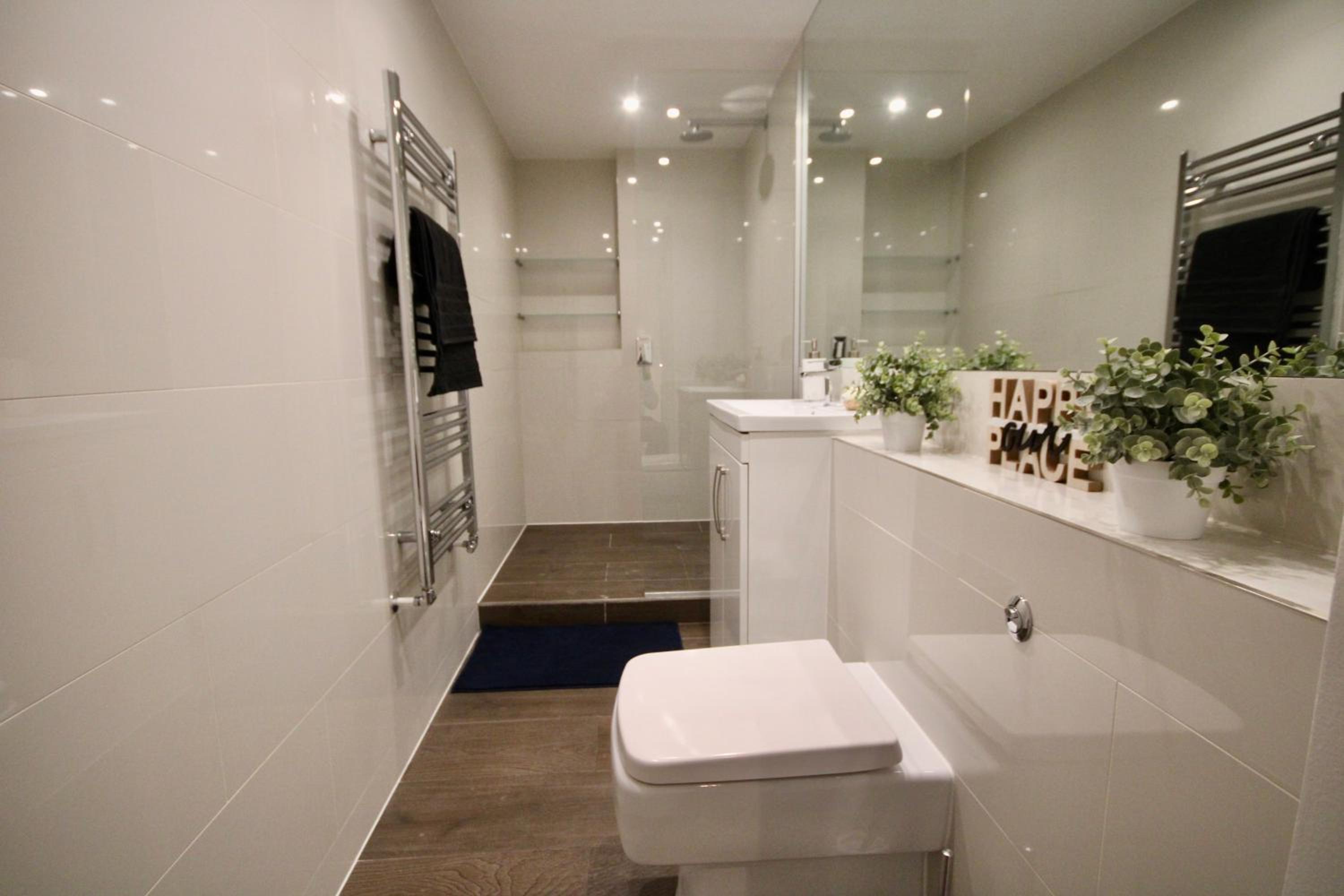 Superb flat near Victoria station