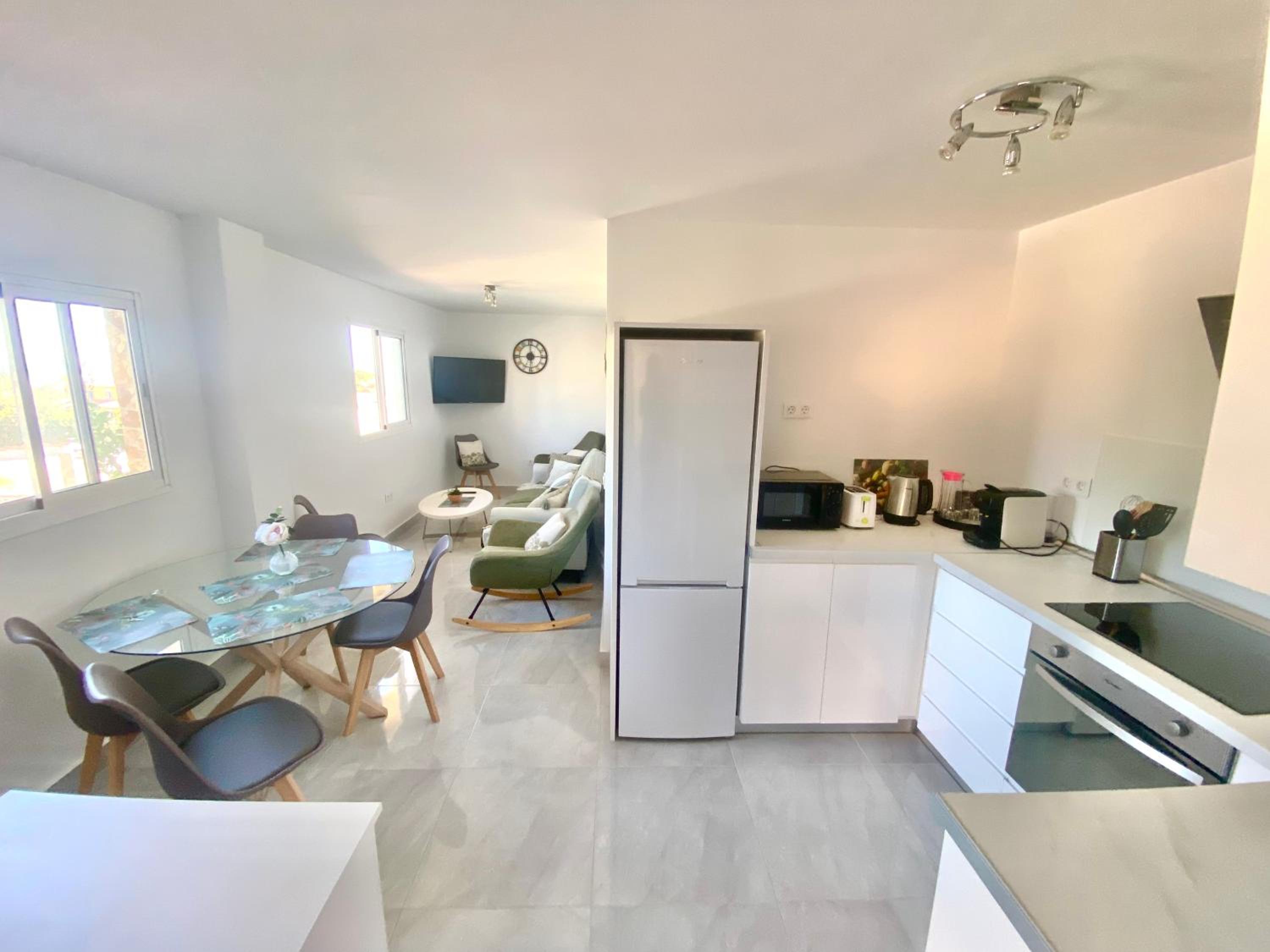 Villa Vista Verde -Sea views -3 Bedrooms -Heated Pool view 5
