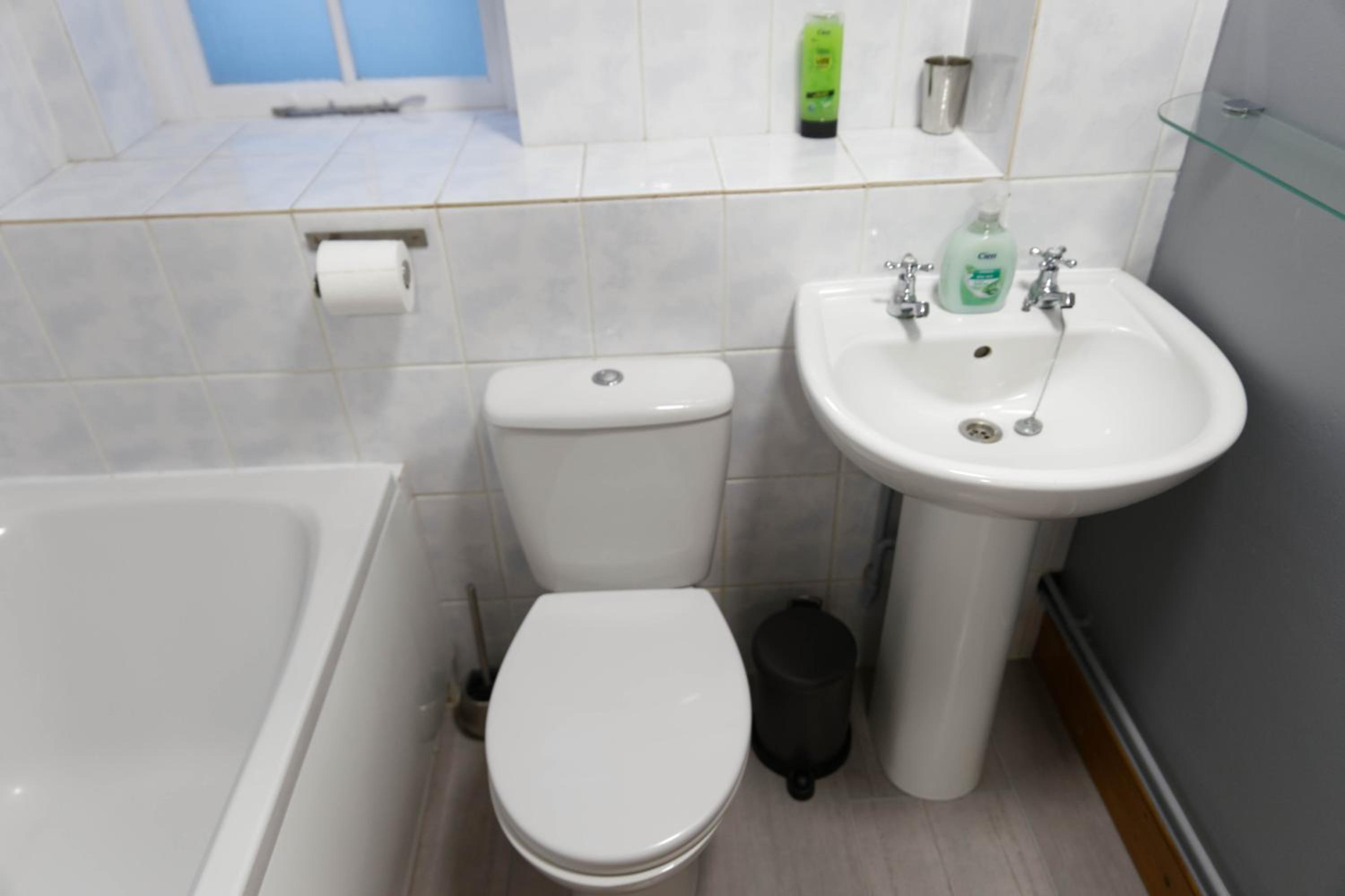 206mm Highgate Apartment