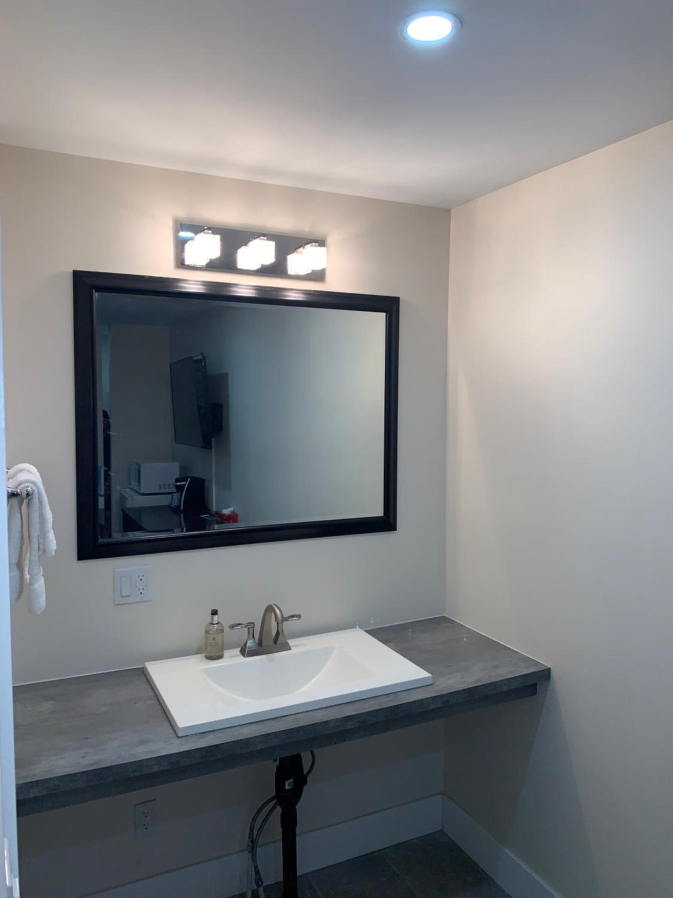 Westport Station Motel
