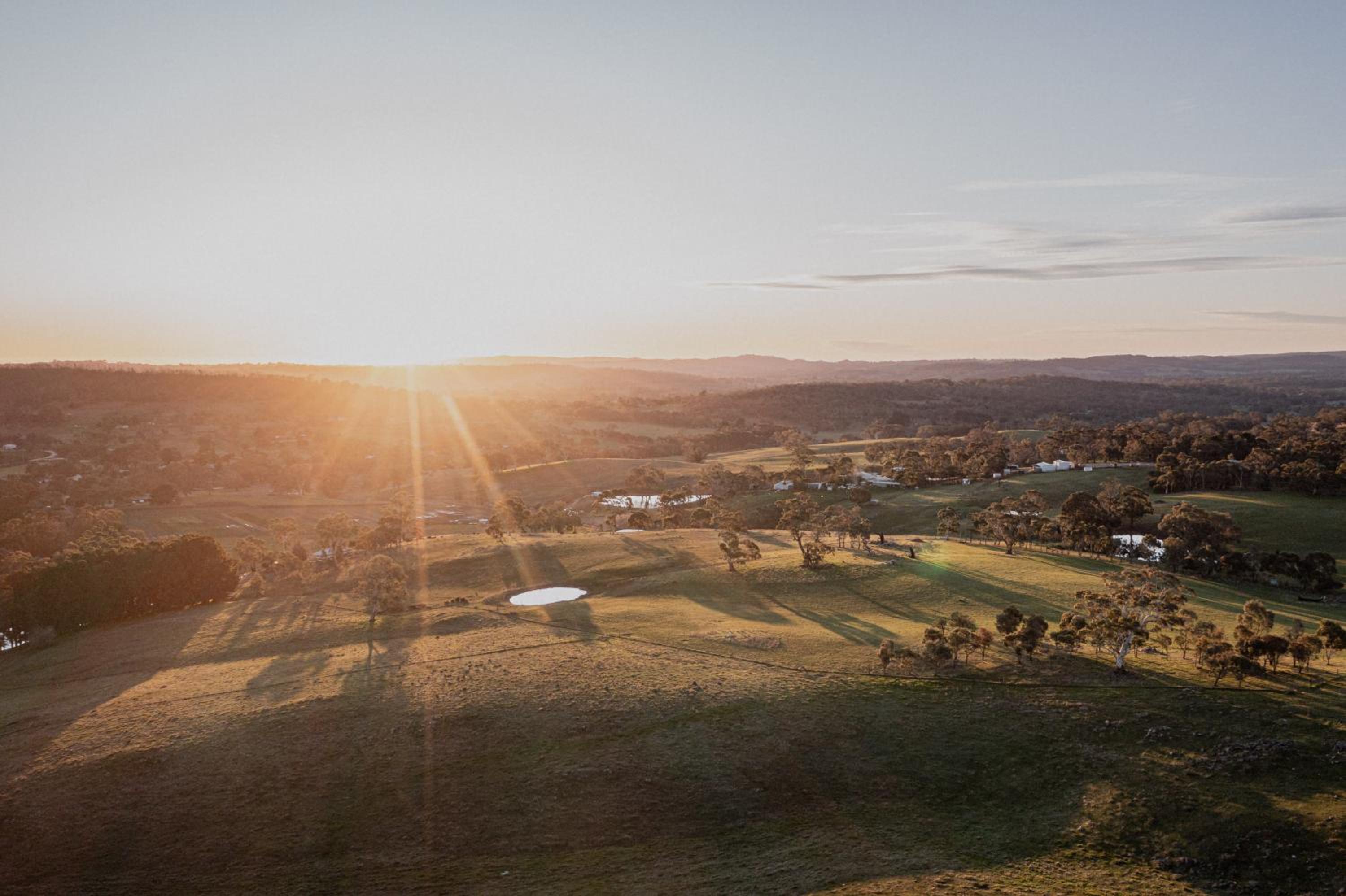 47 WOOLSHED ROAD - Adelaide Hills rural retreat