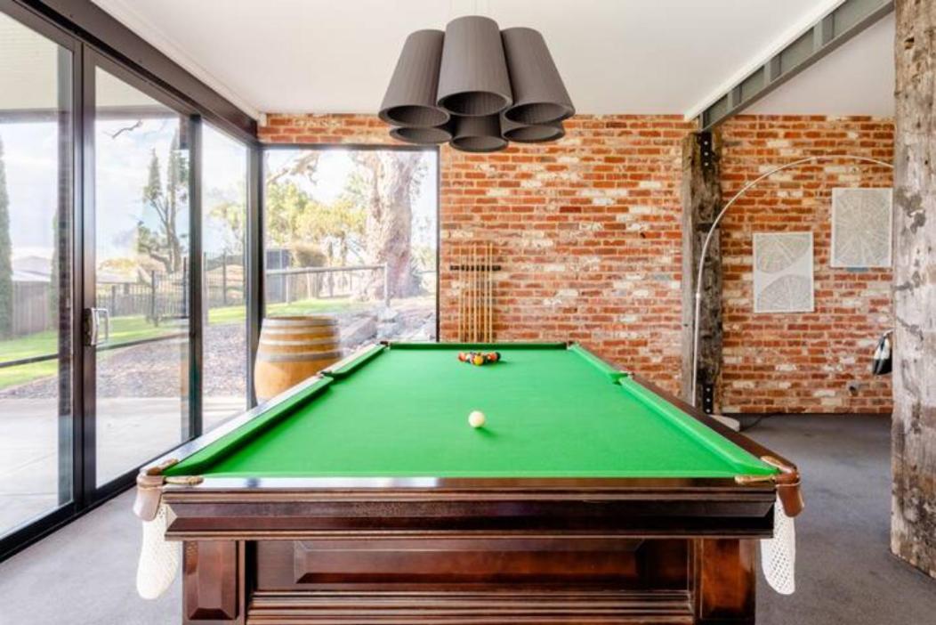 47 WOOLSHED ROAD - Adelaide Hills rural retreat