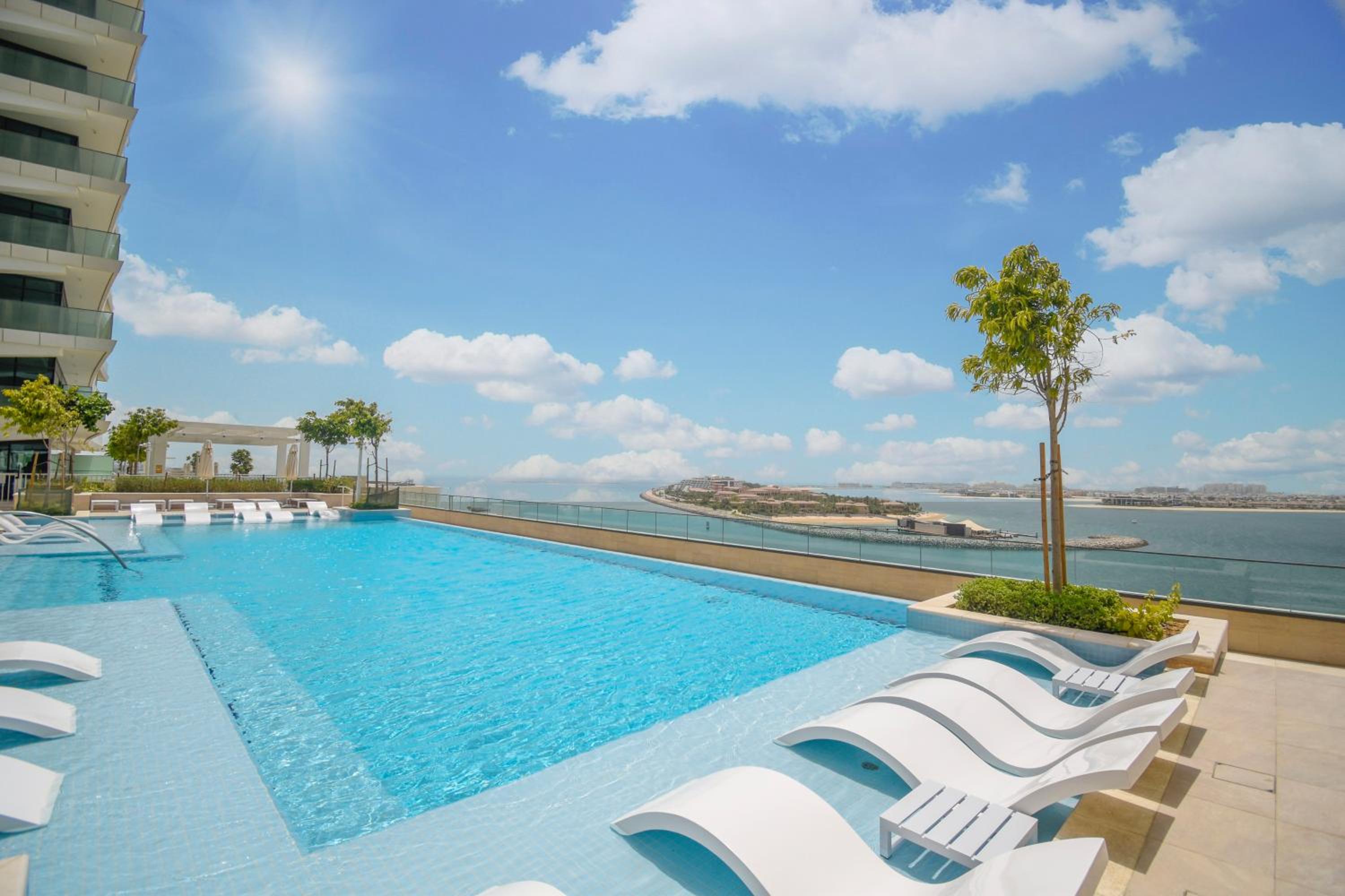 Beach Vista 1 Emaar Beachfront - Mint Stay