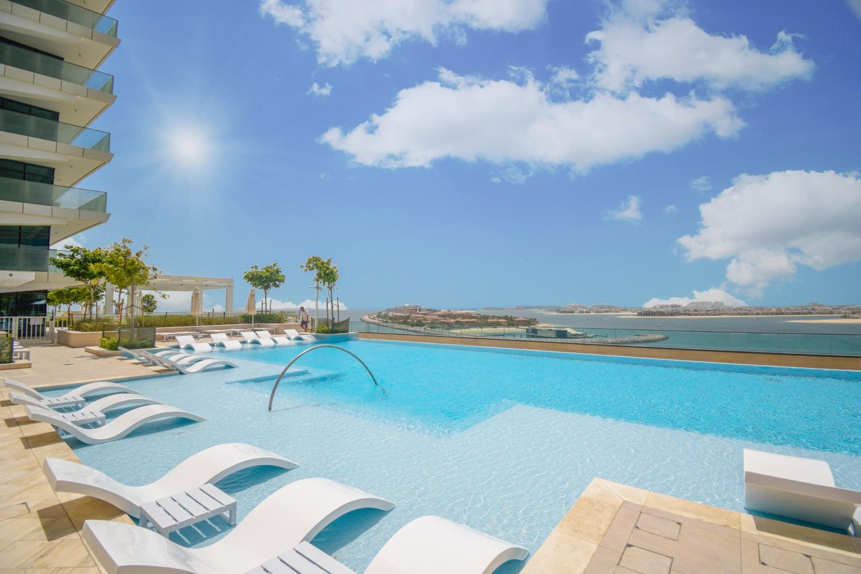Beach Vista 1 Emaar Beachfront - Mint Stay