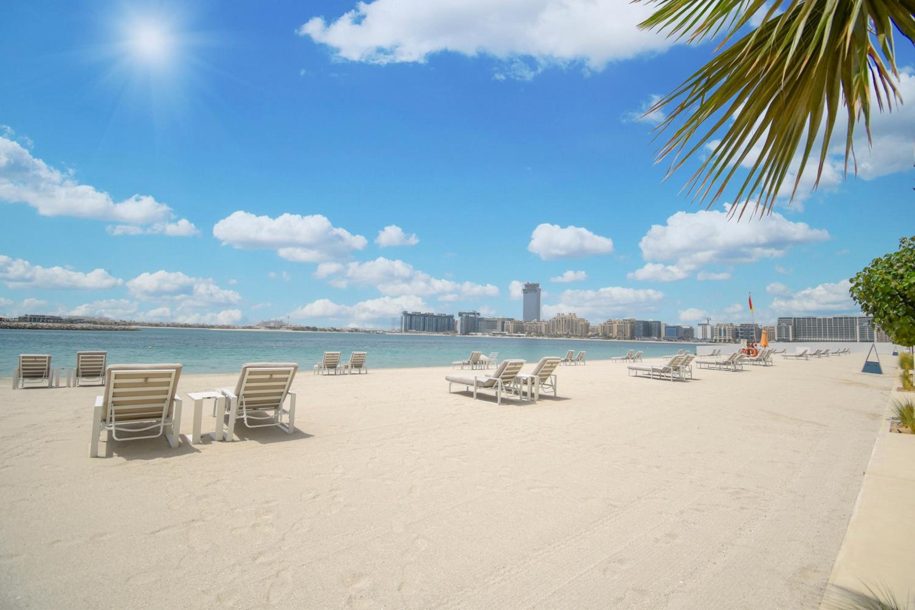 Beach Vista 1 Emaar Beachfront - Mint Stay
