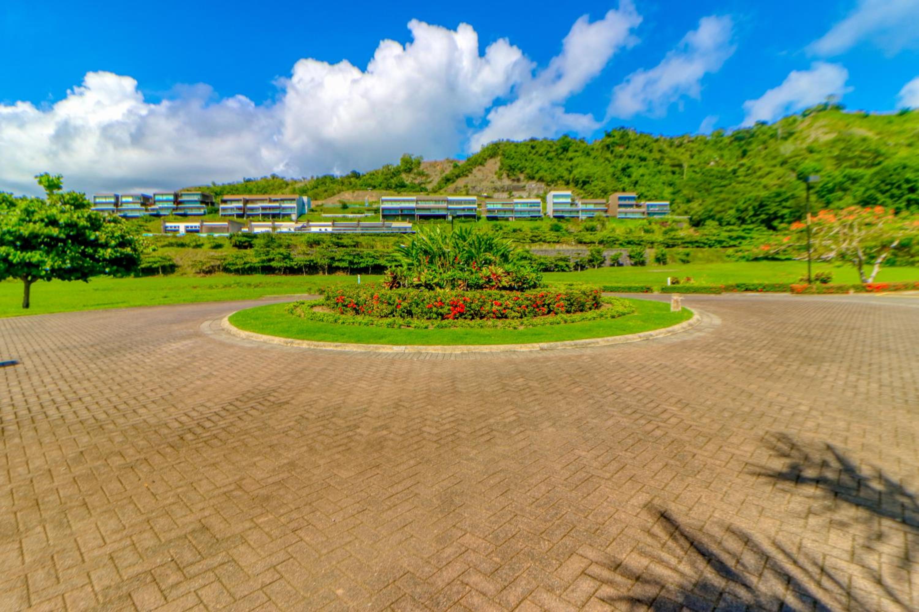 Hotel Altos de Montserrat 2 1 - Image 1